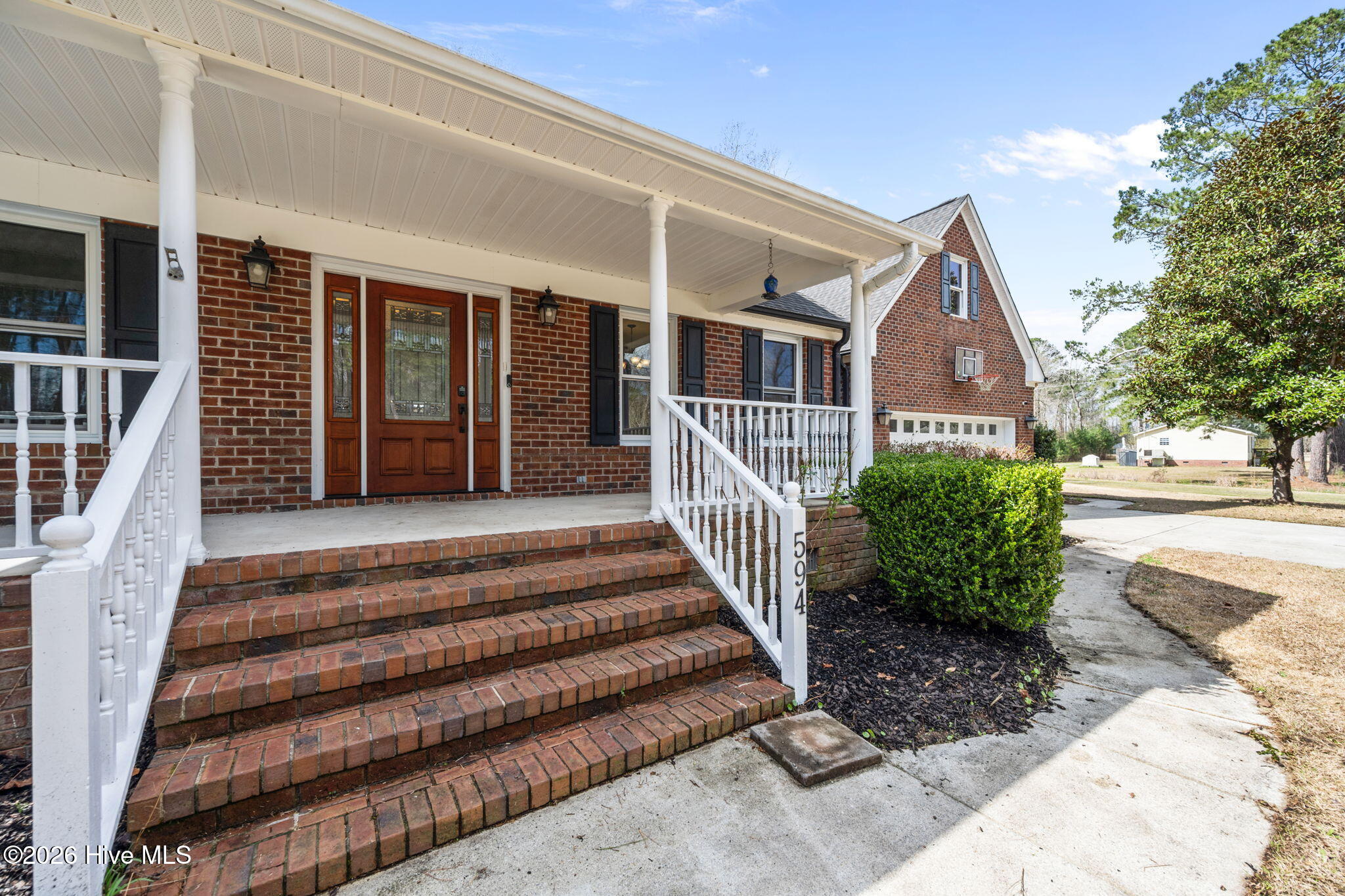 594 Whitestocking Road