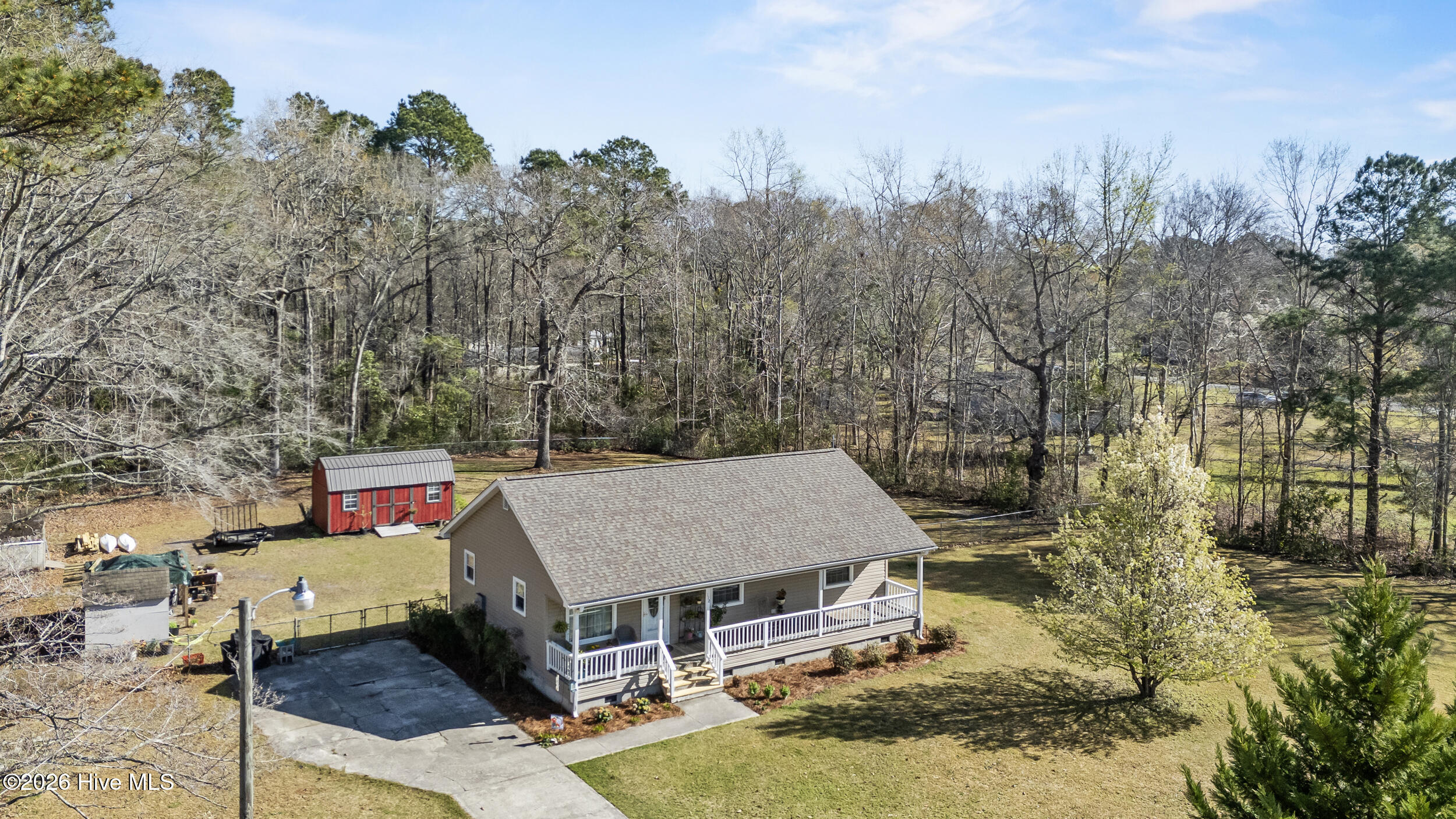 112 Dogwood Circle