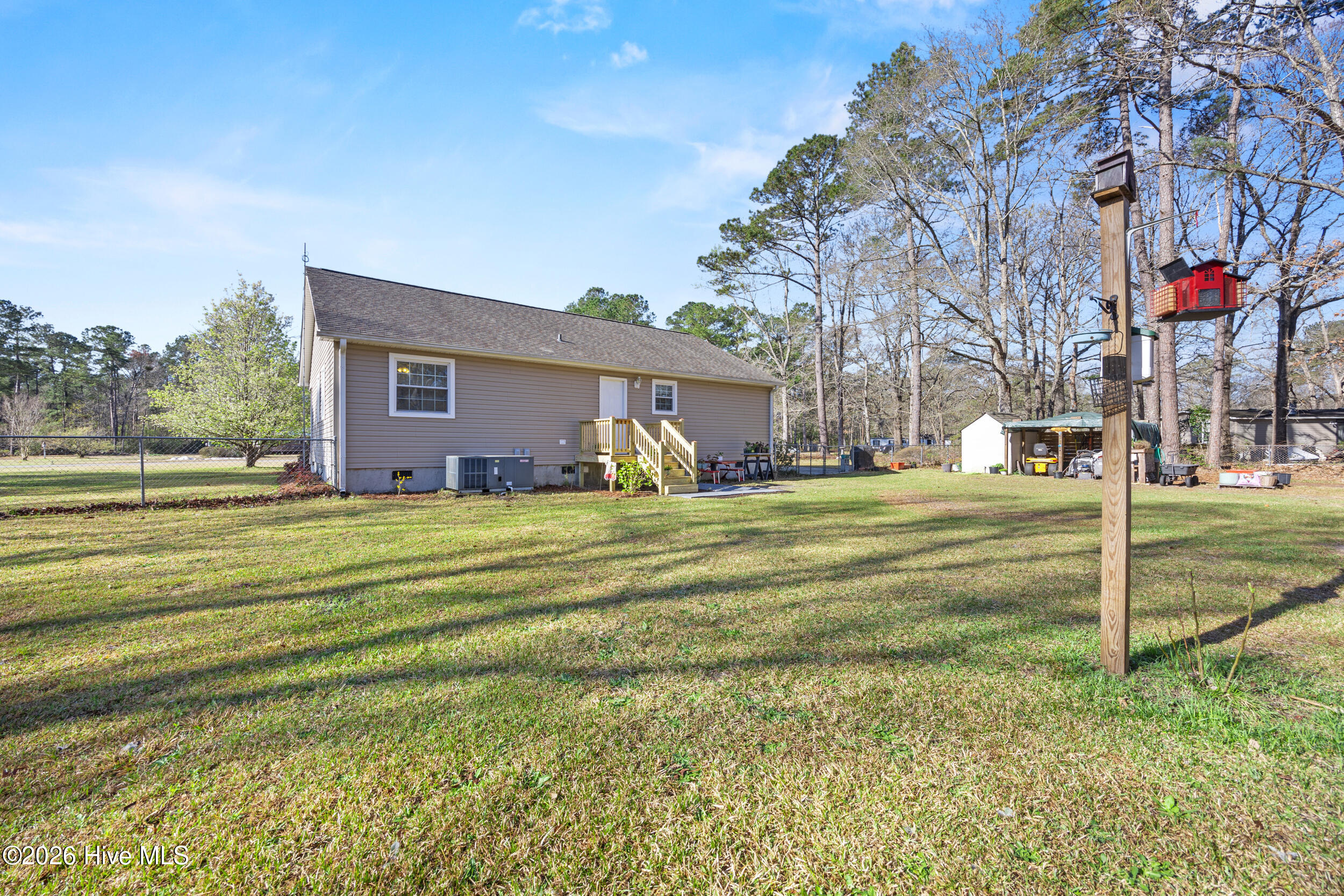 112 Dogwood Circle