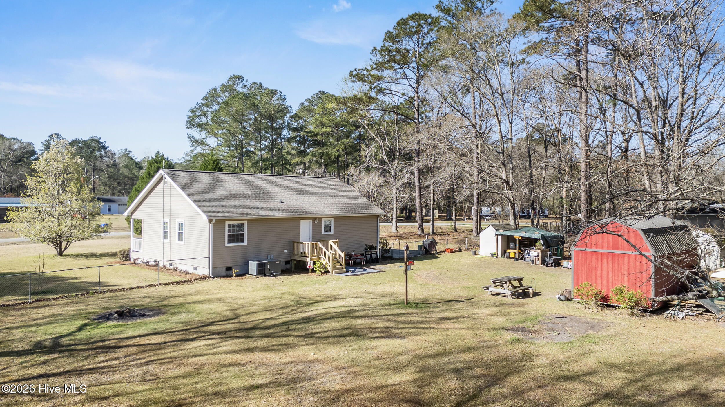112 Dogwood Circle
