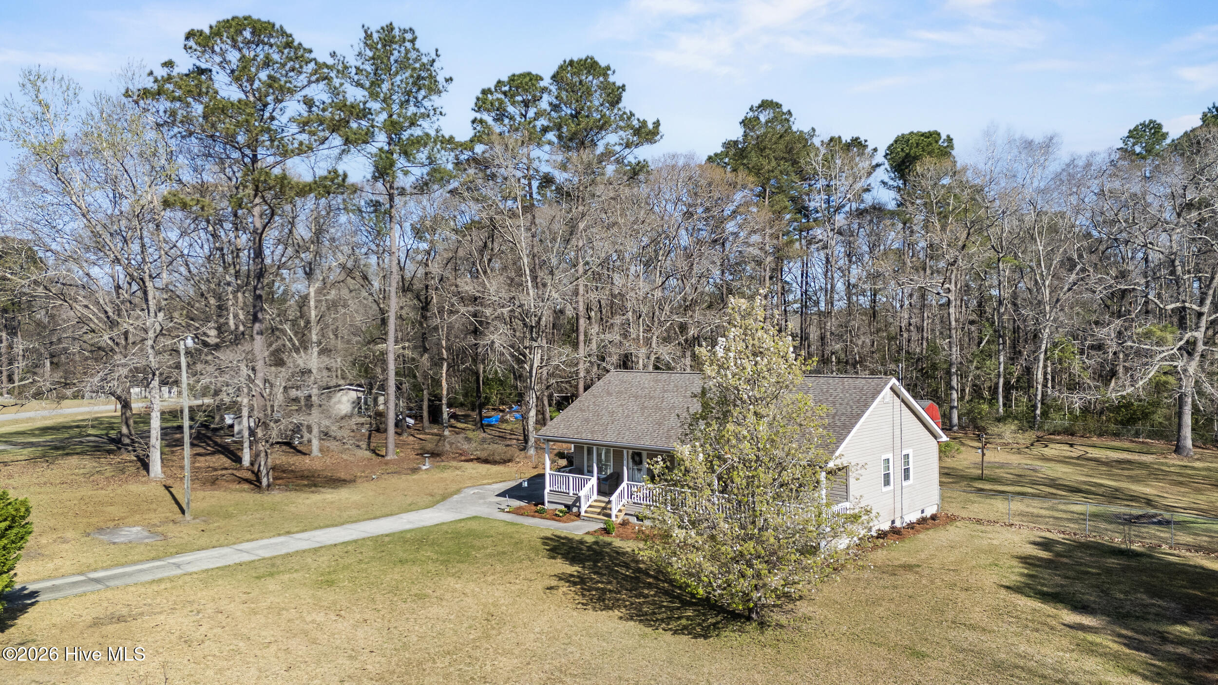 112 Dogwood Circle
