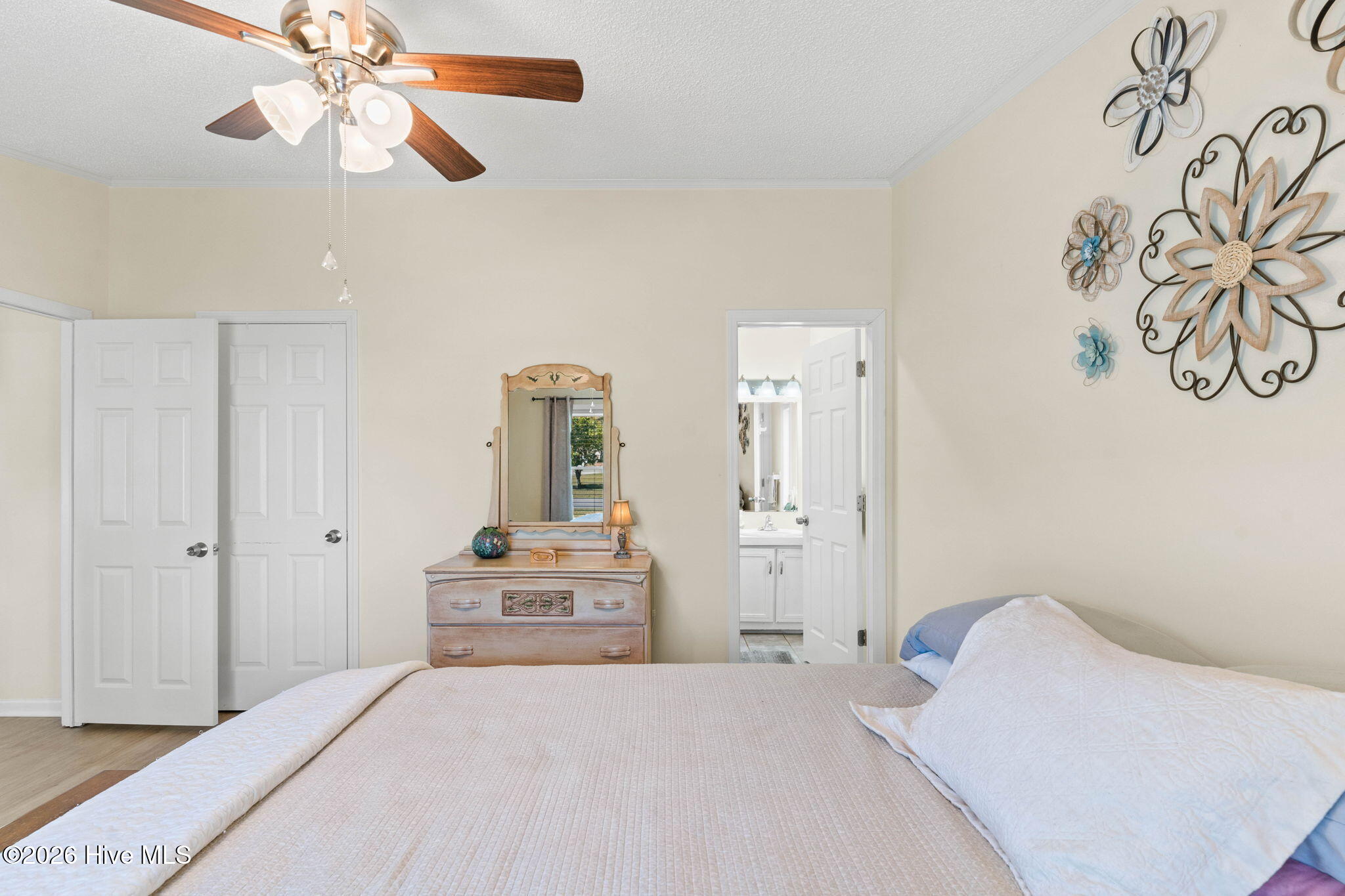 3296 Havelock Place SW