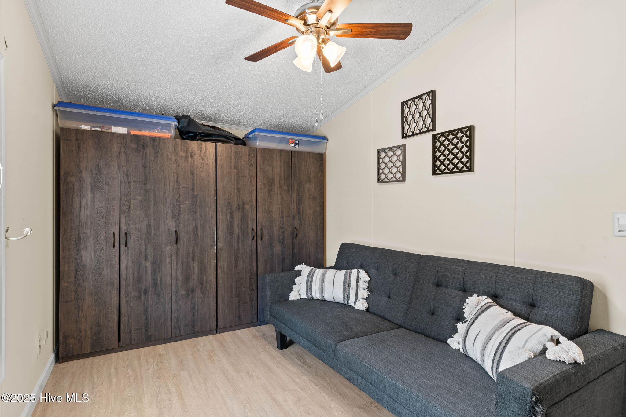 3296 Havelock Place SW