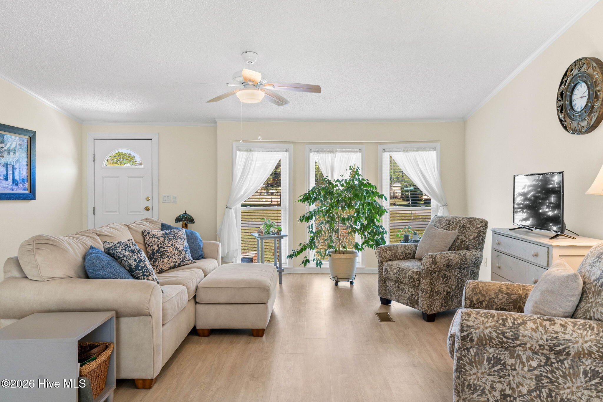 3296 Havelock Place SW