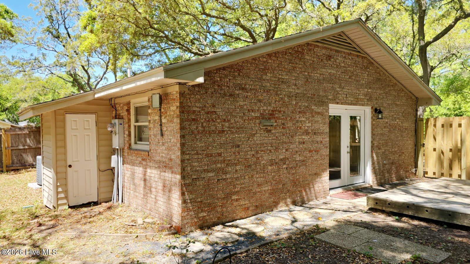 301 Stuart Avenue