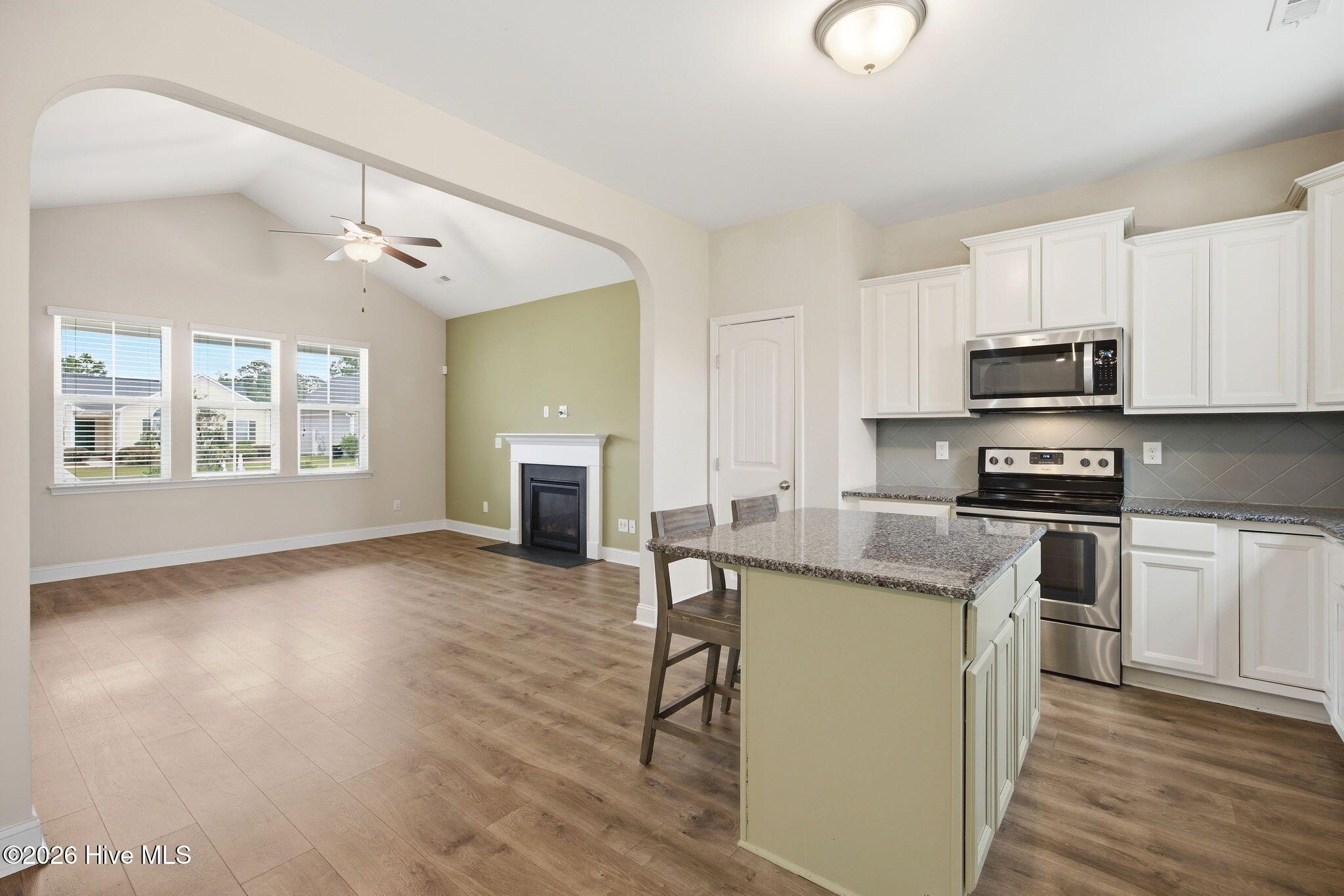918 Rolling Pines Loop Road NE