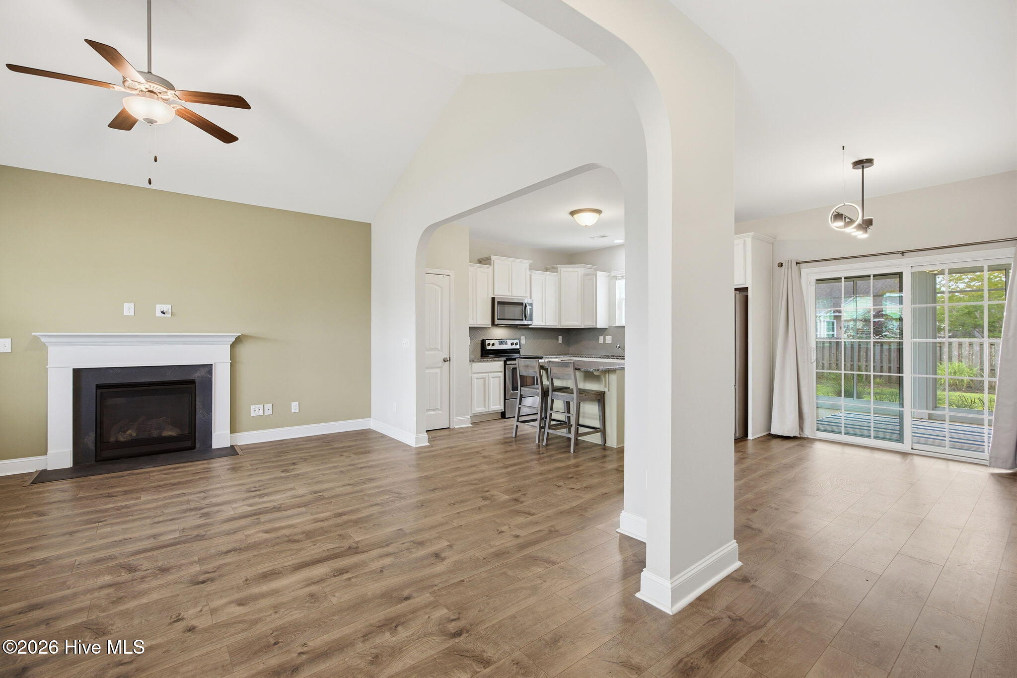 918 Rolling Pines Loop Road NE