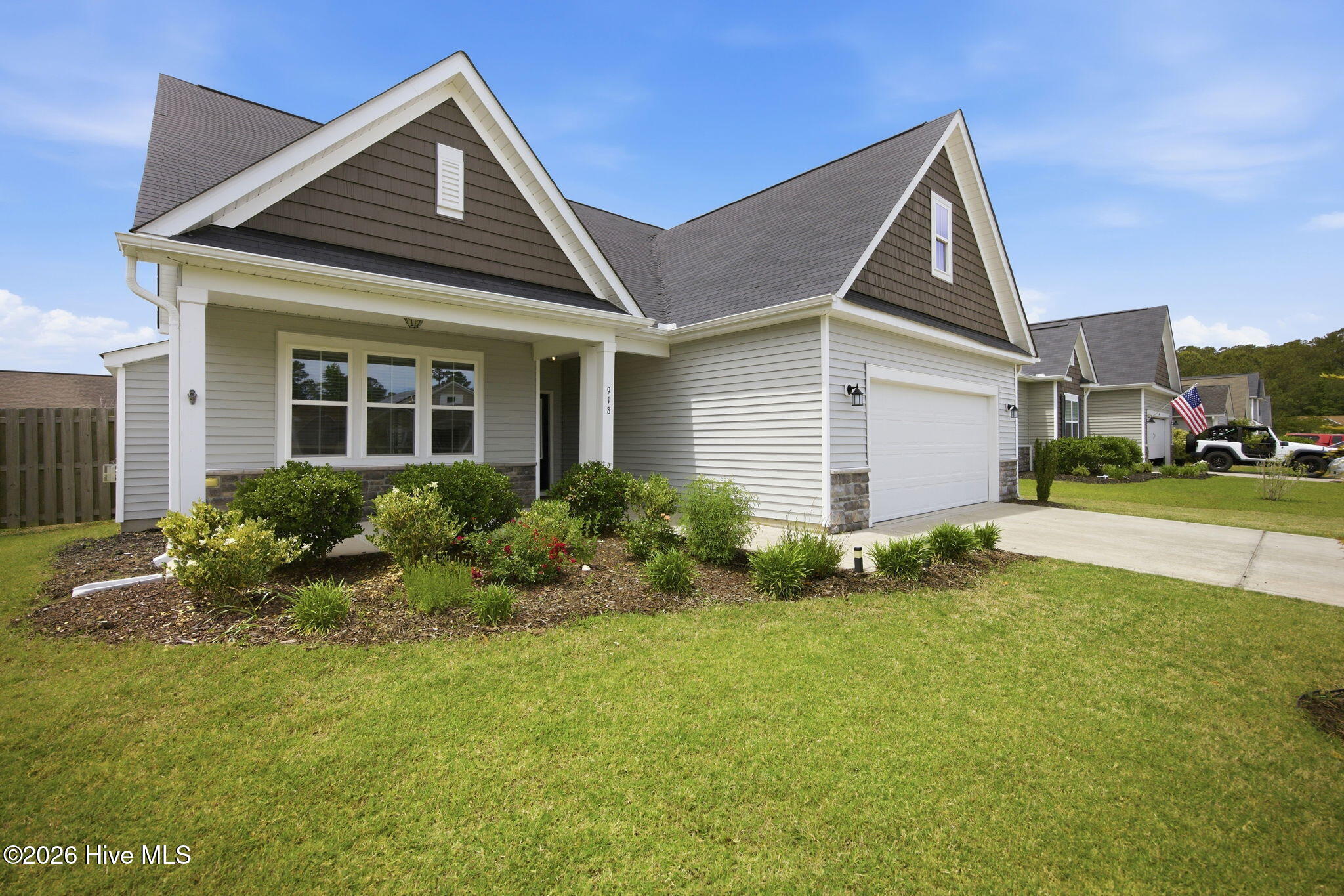 918 Rolling Pines Loop Road NE