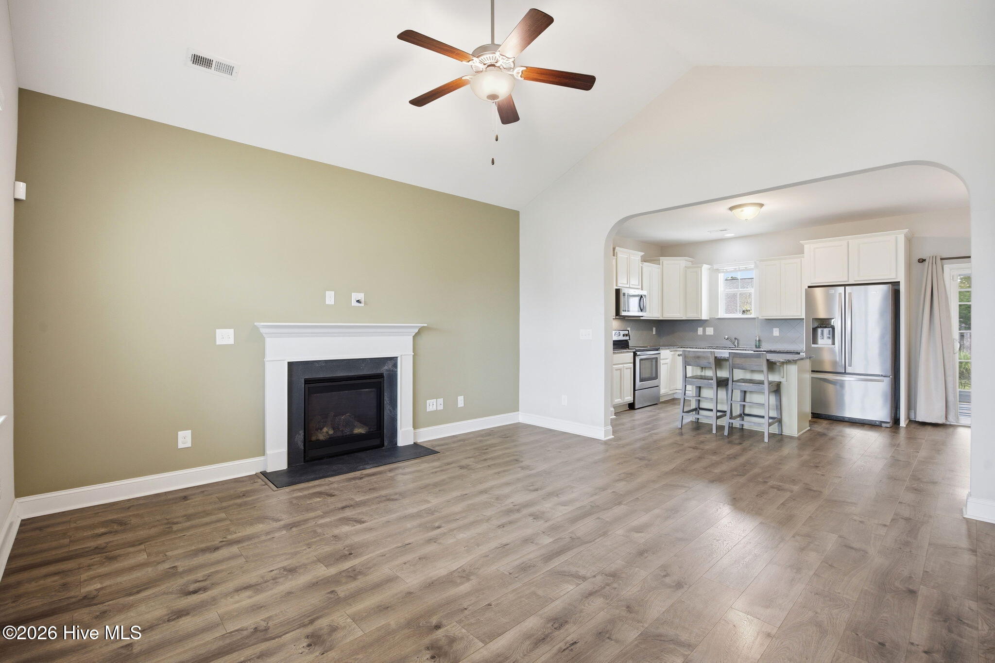 918 Rolling Pines Loop Road NE