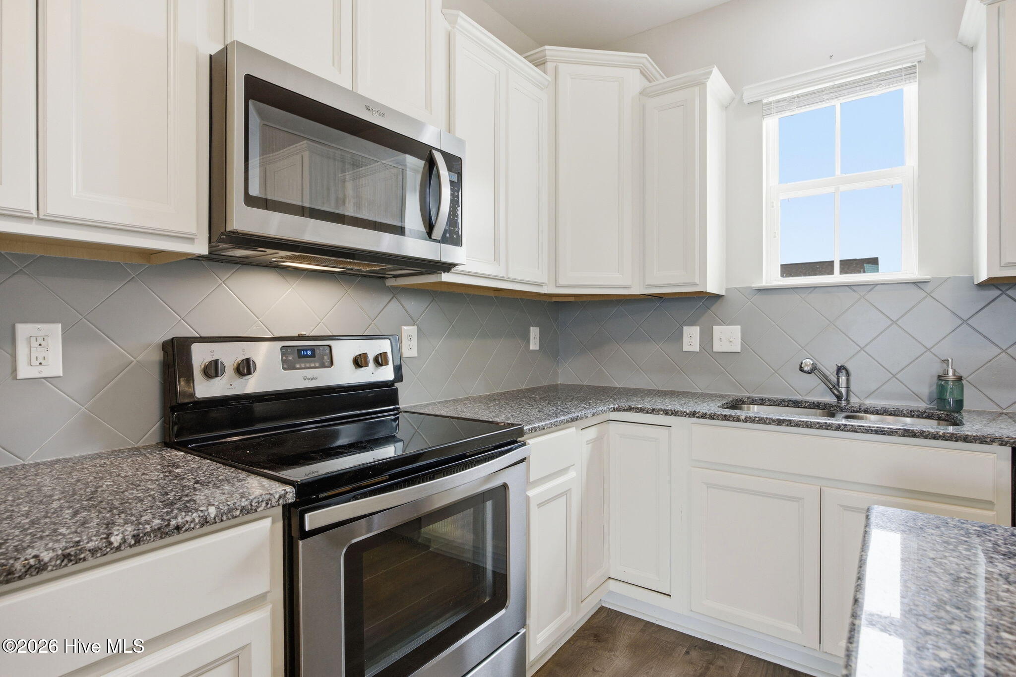 918 Rolling Pines Loop Road NE