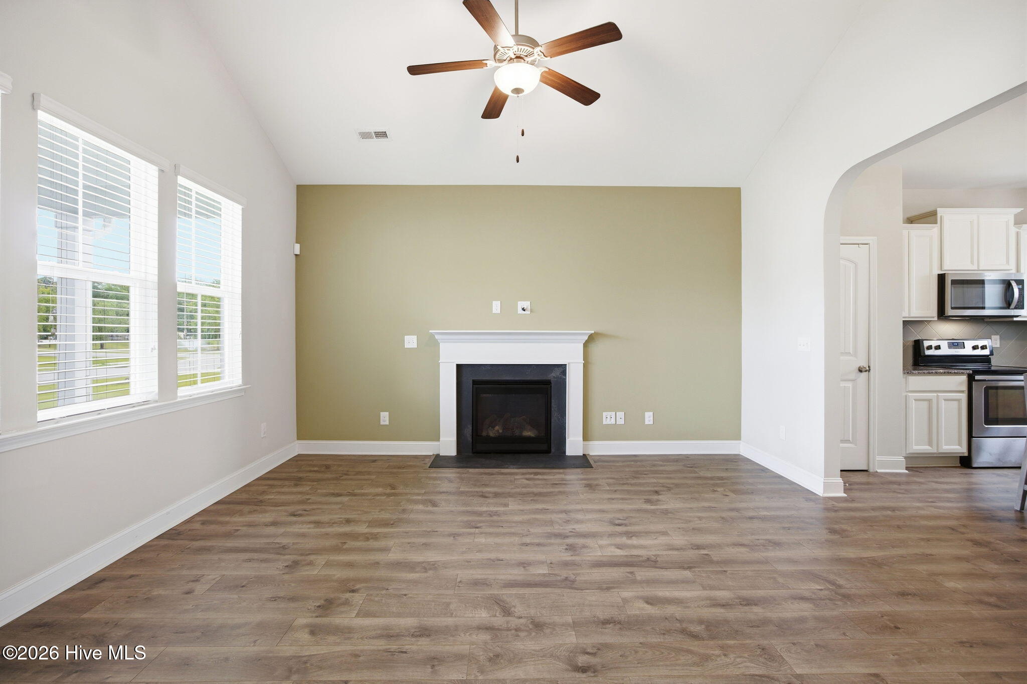 918 Rolling Pines Loop Road NE