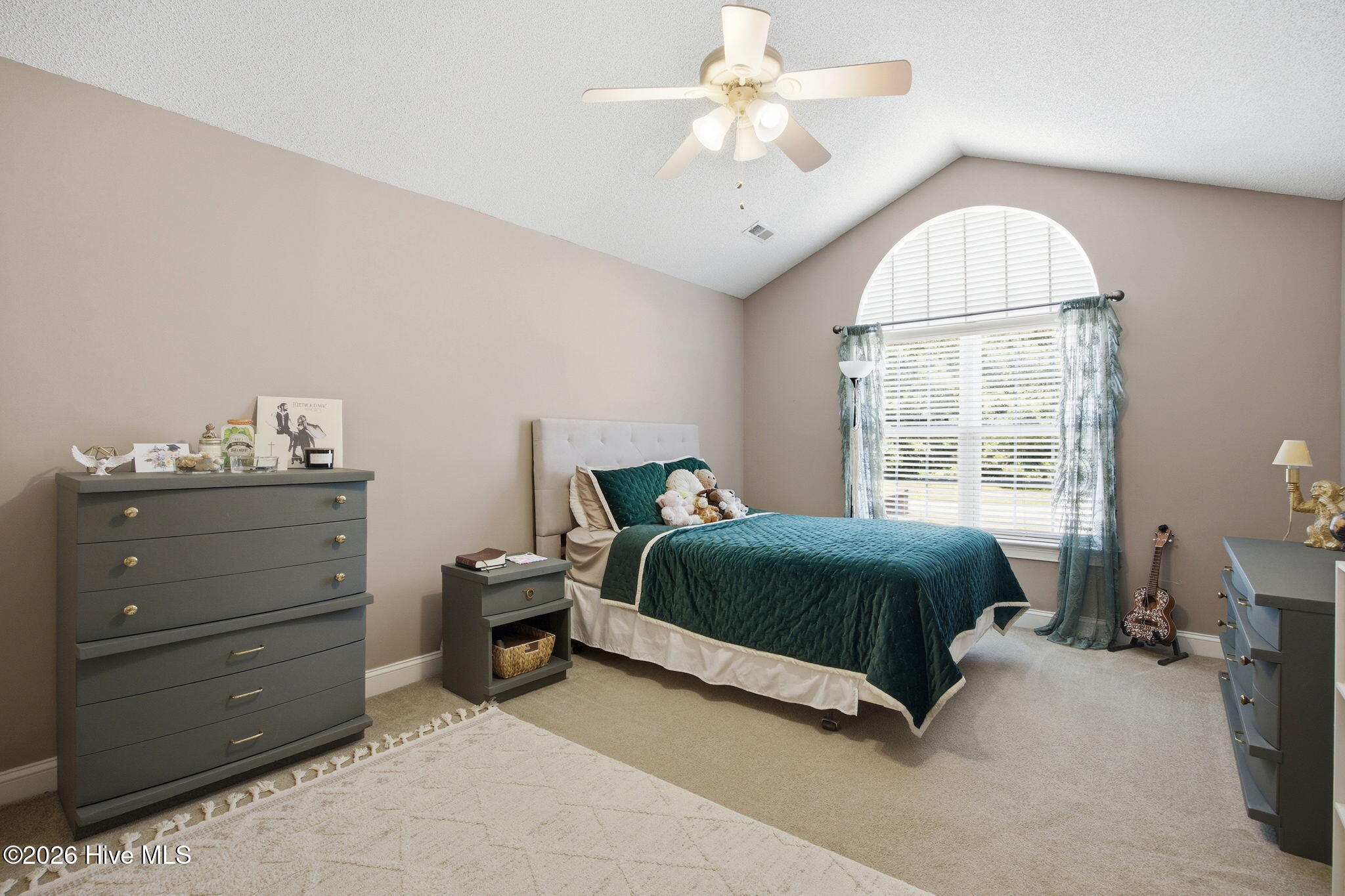 9099 Oak Ridge Plantation Drive SW