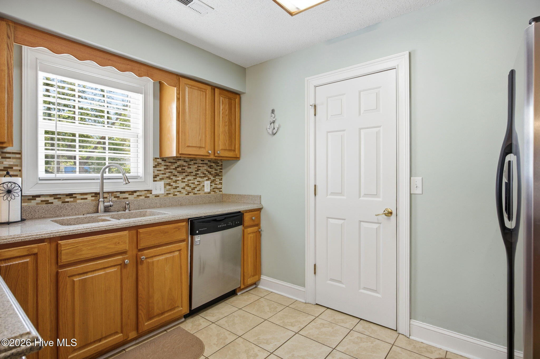 9099 Oak Ridge Plantation Drive SW