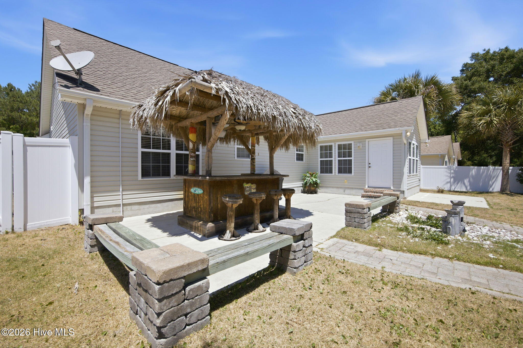 9099 Oak Ridge Plantation Drive SW