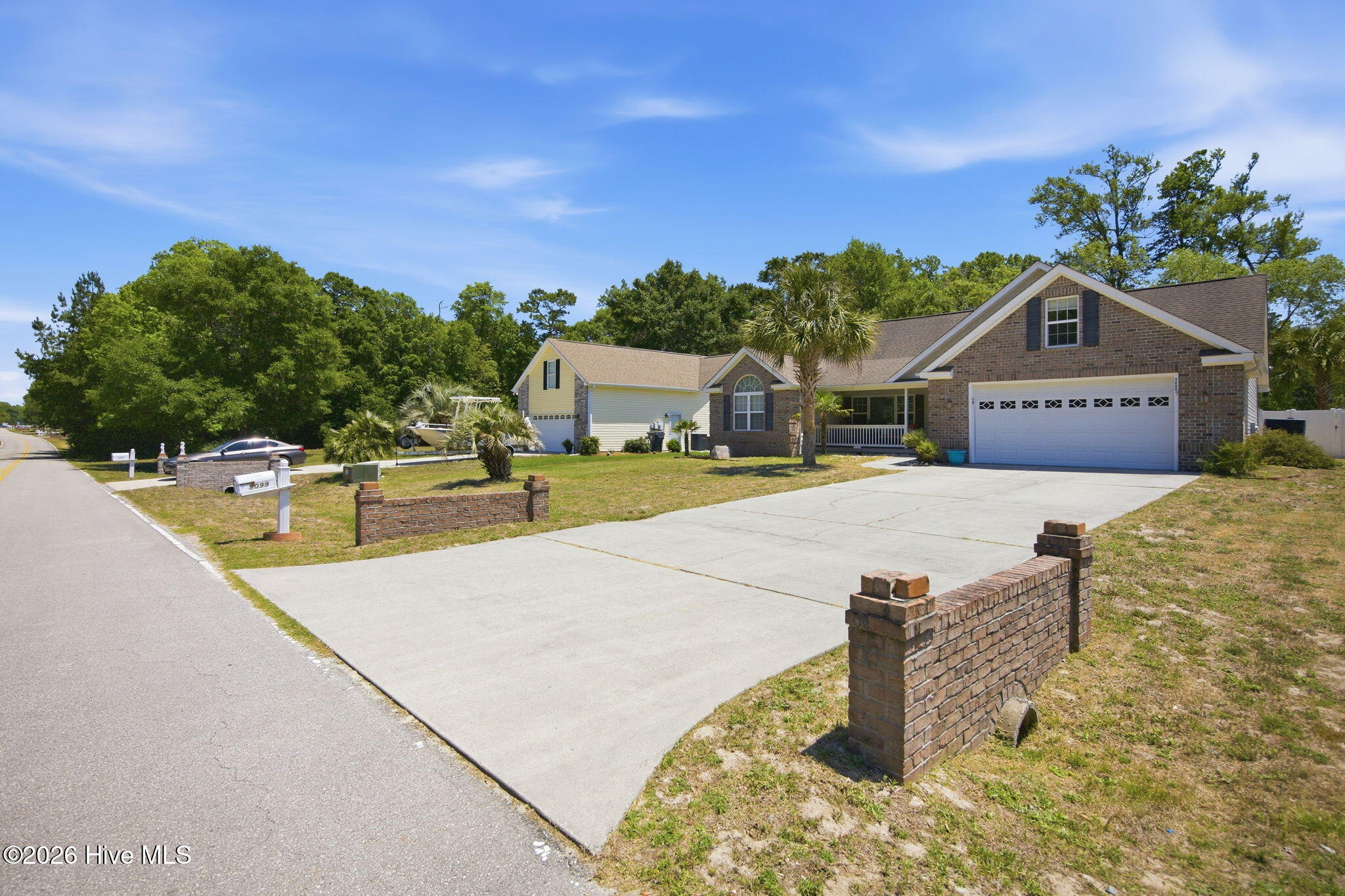 9099 Oak Ridge Plantation Drive SW