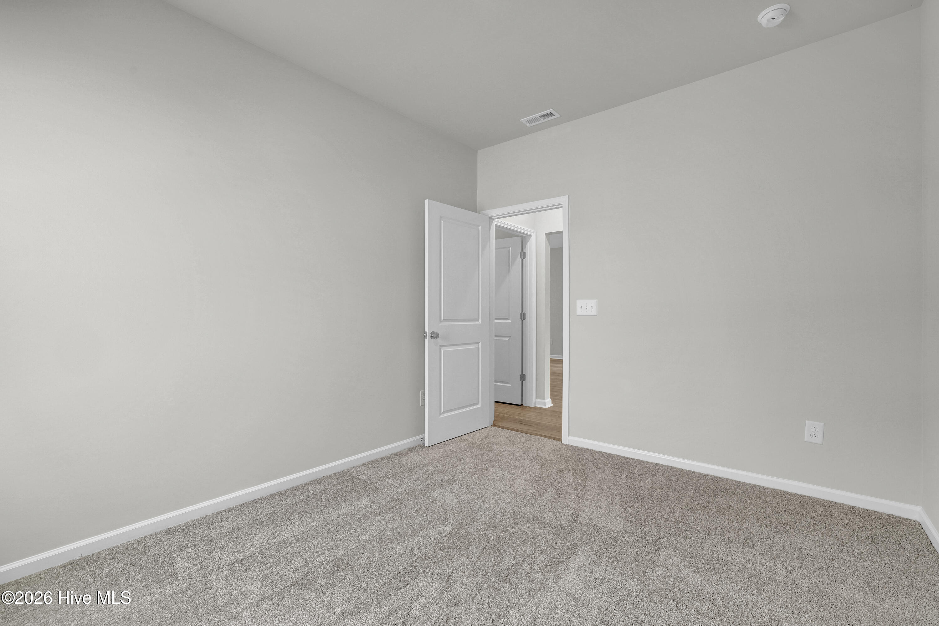 438 Galloping Foal Way SE