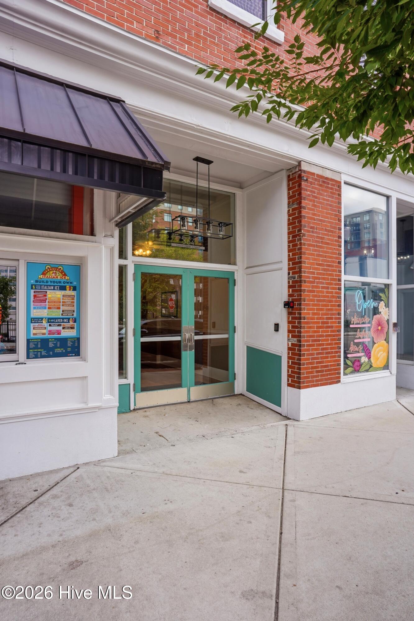 304 N Front Street Apt E