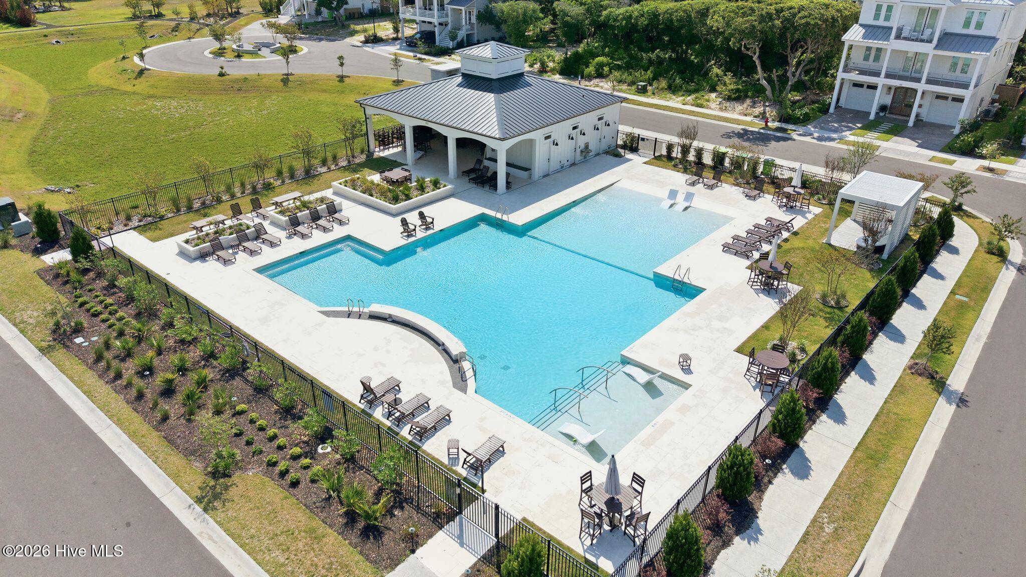 150 24R Auger Shell Court