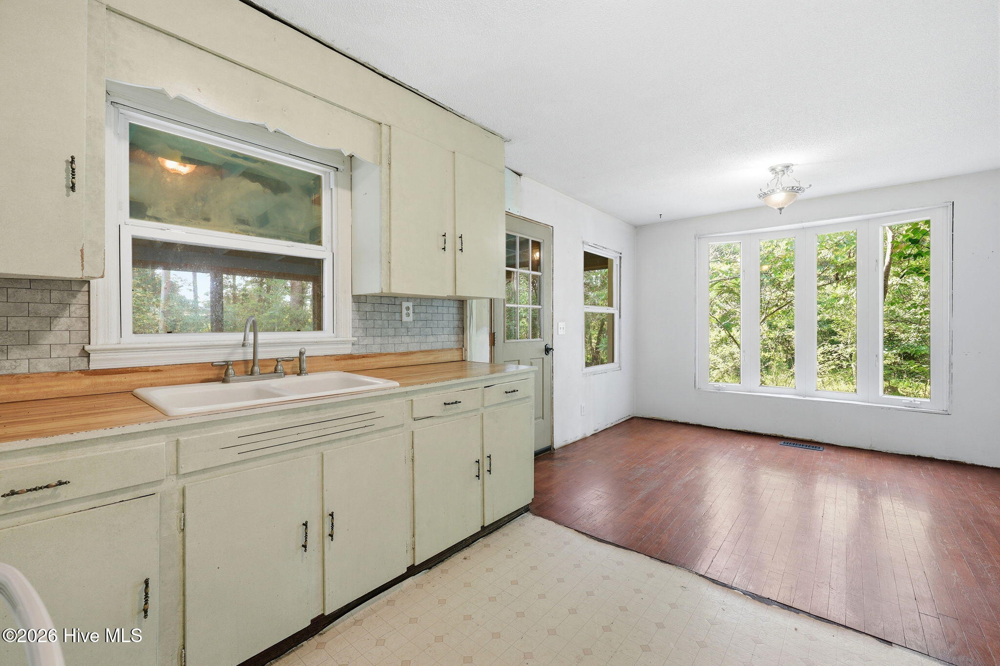 632 E Ocean Road