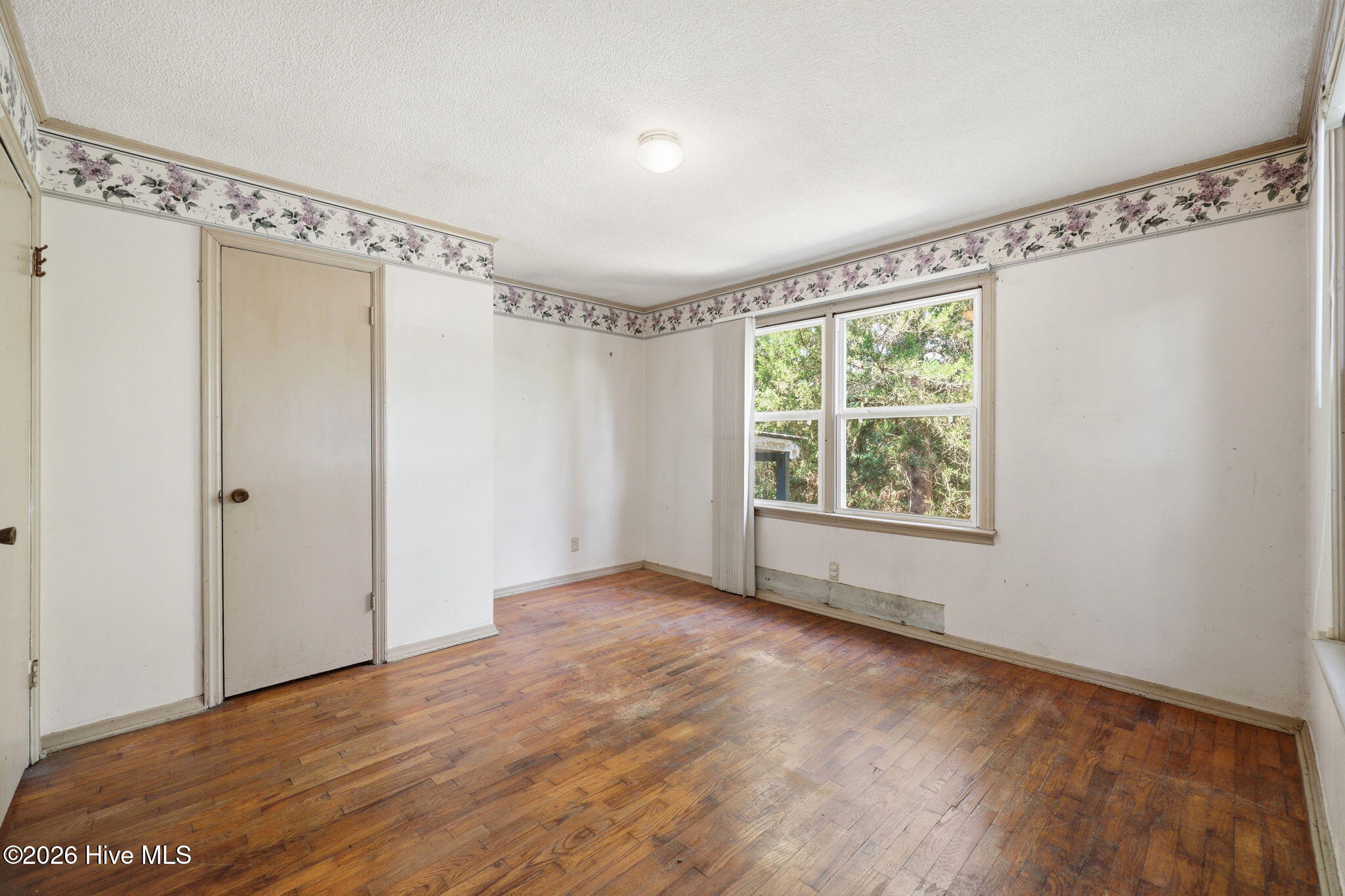 632 E Ocean Road