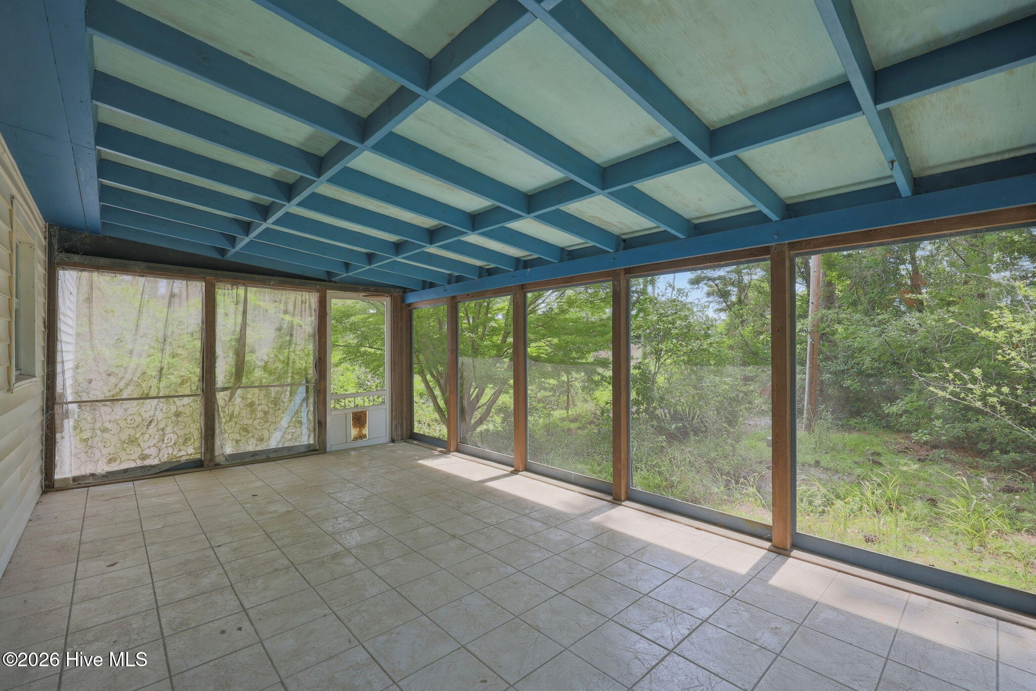 632 E Ocean Road