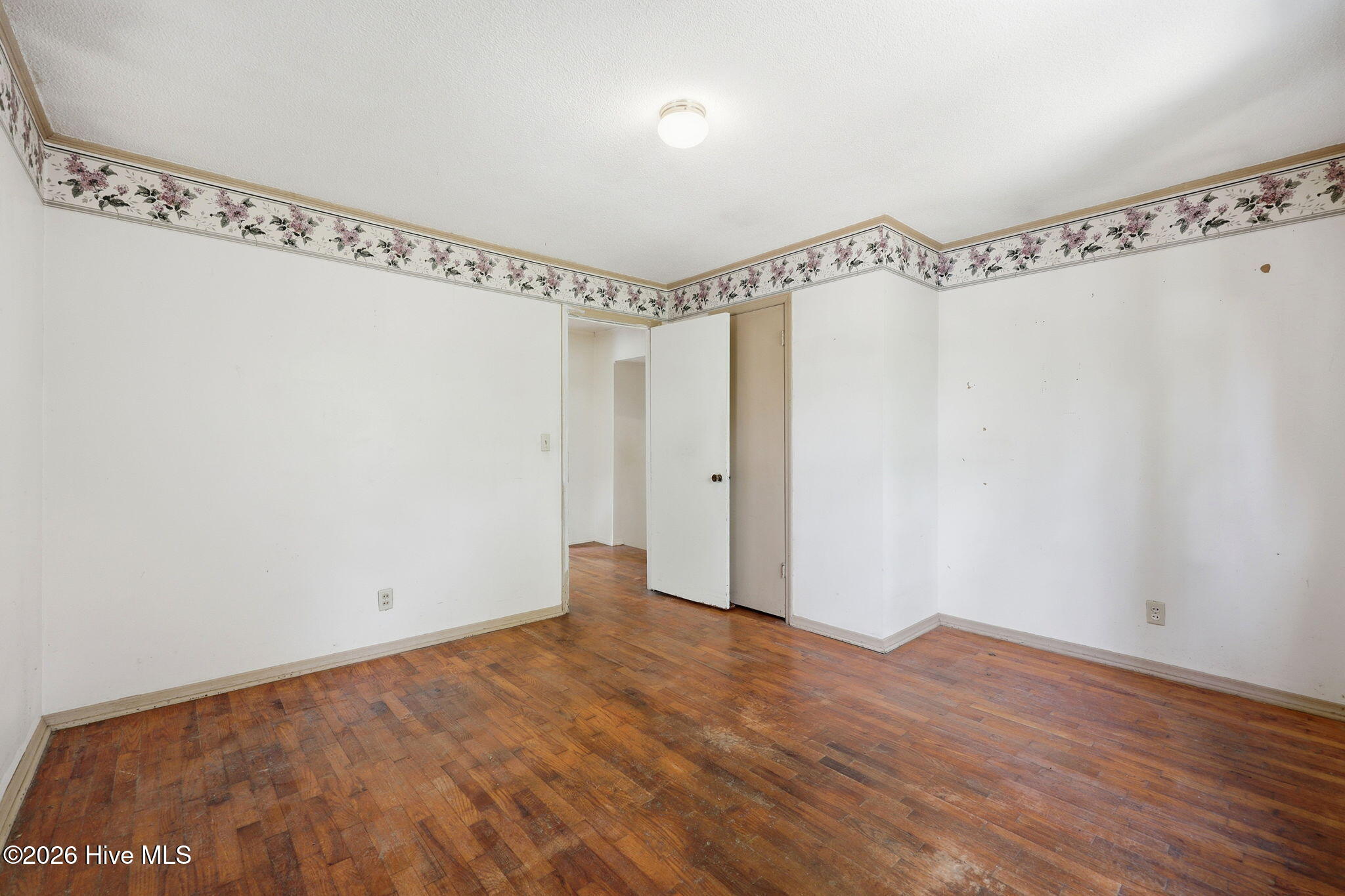 632 E Ocean Road