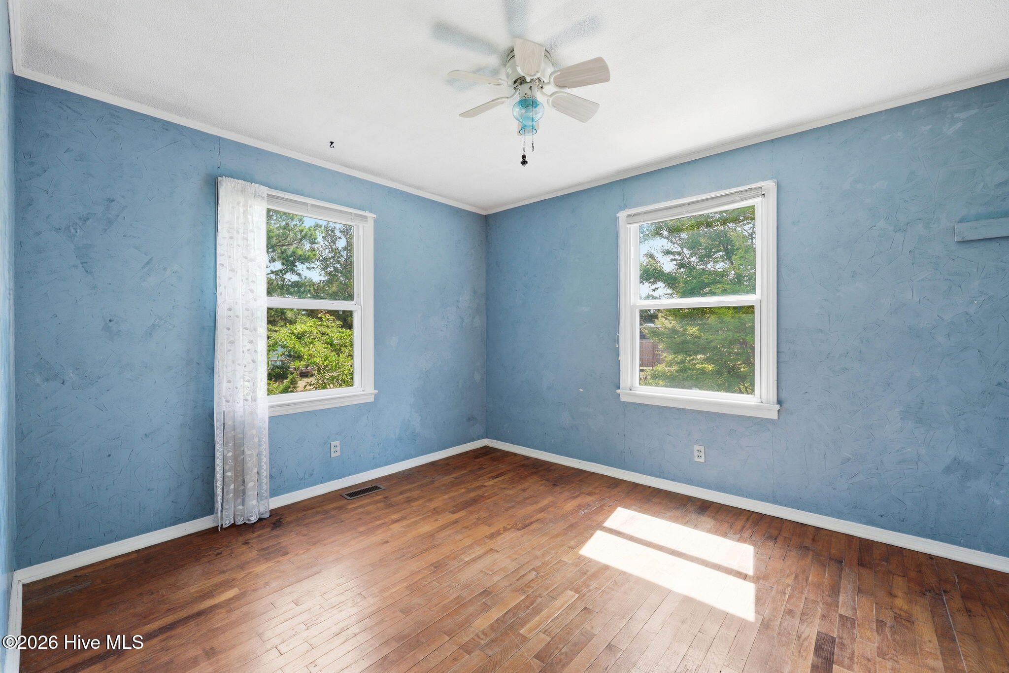 632 E Ocean Road