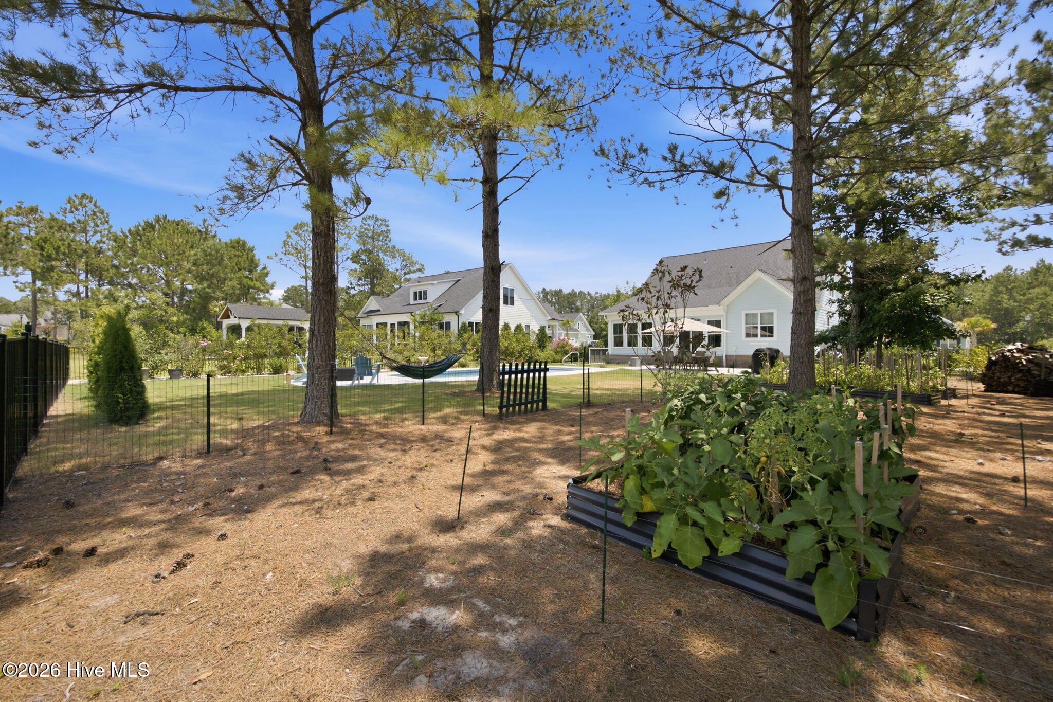 776 Breezewood Drive SE