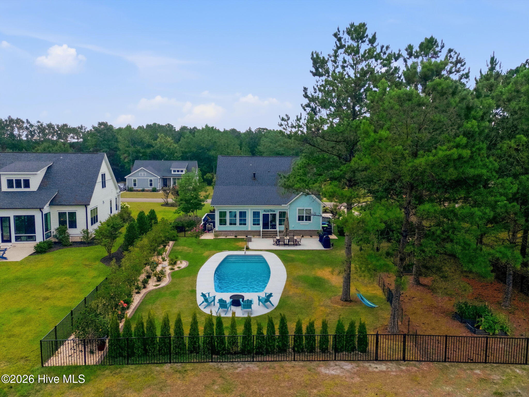 776 Breezewood Drive SE
