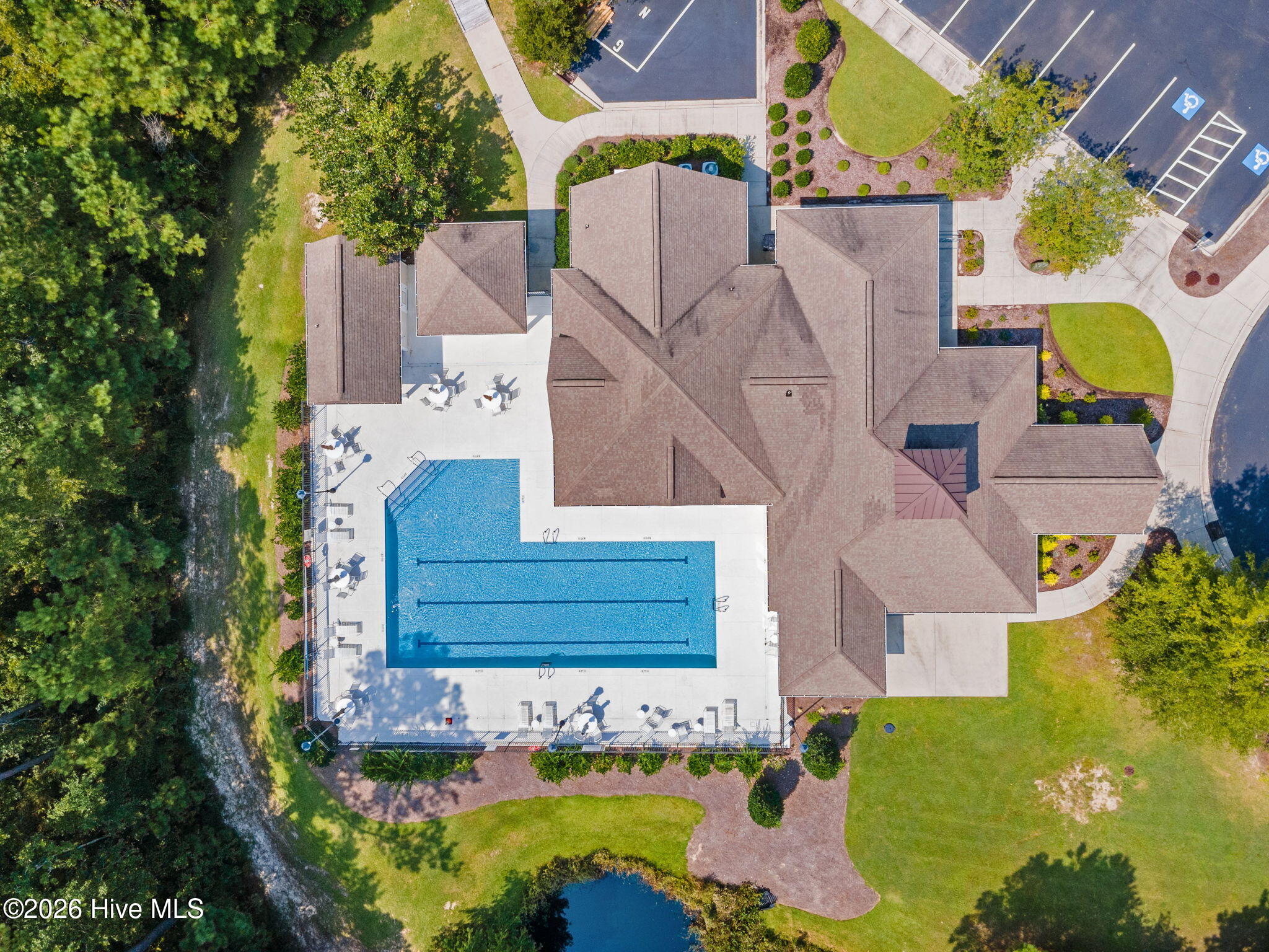 776 Breezewood Drive SE