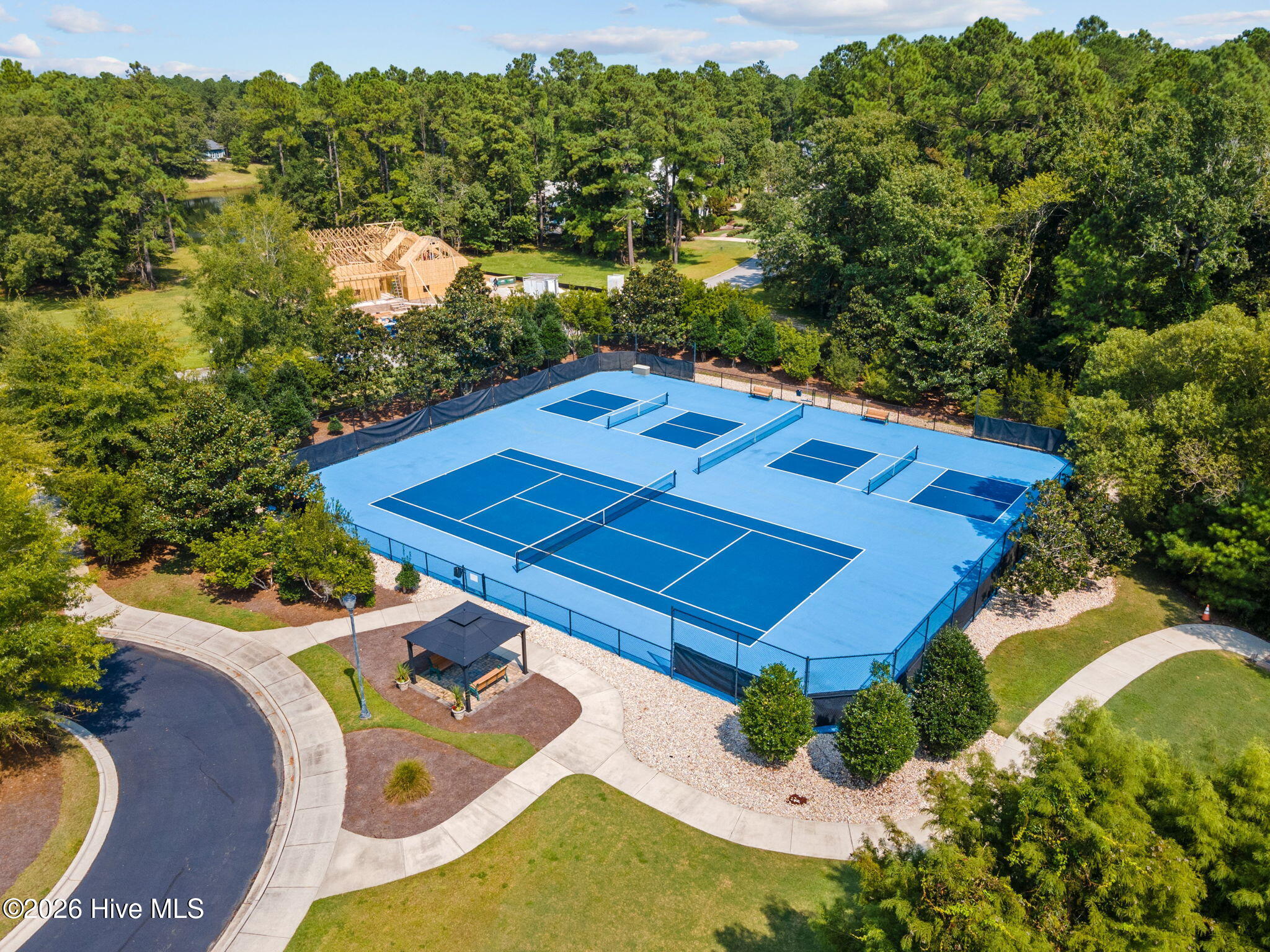 776 Breezewood Drive SE