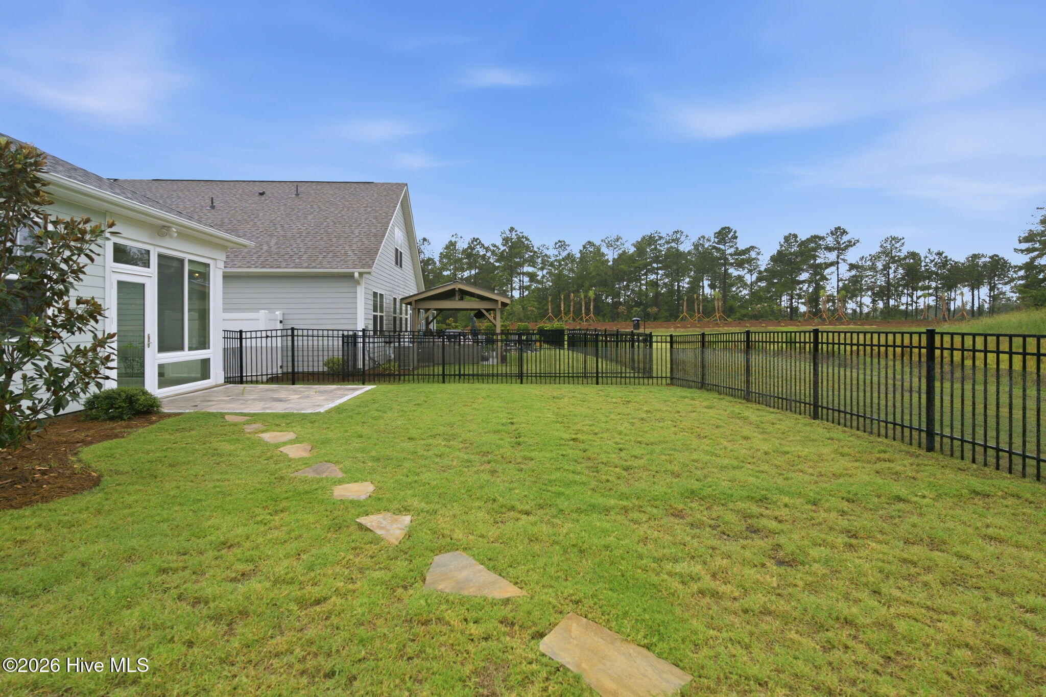 3113 Lochgreen Circle