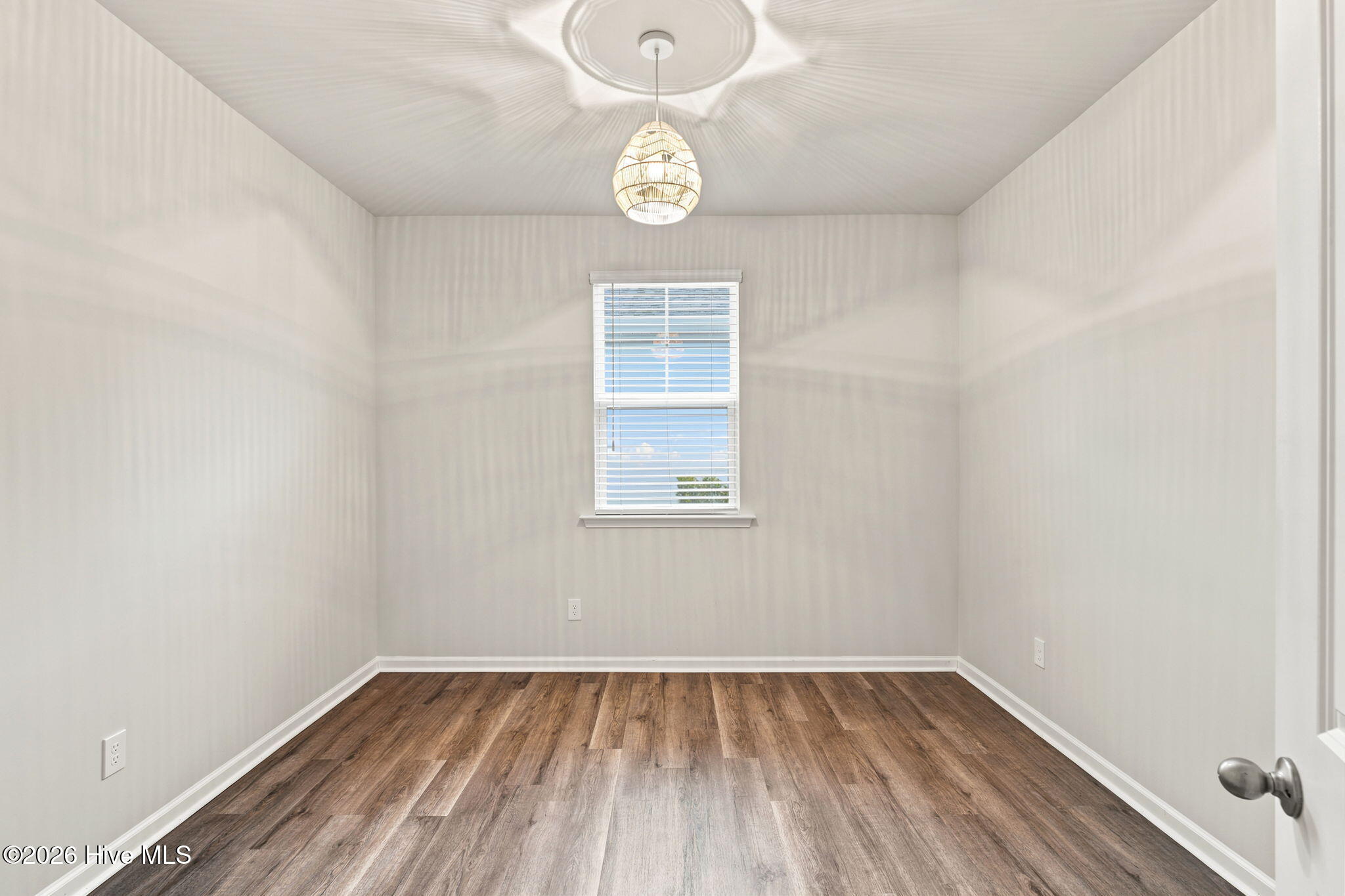 3113 Lochgreen Circle