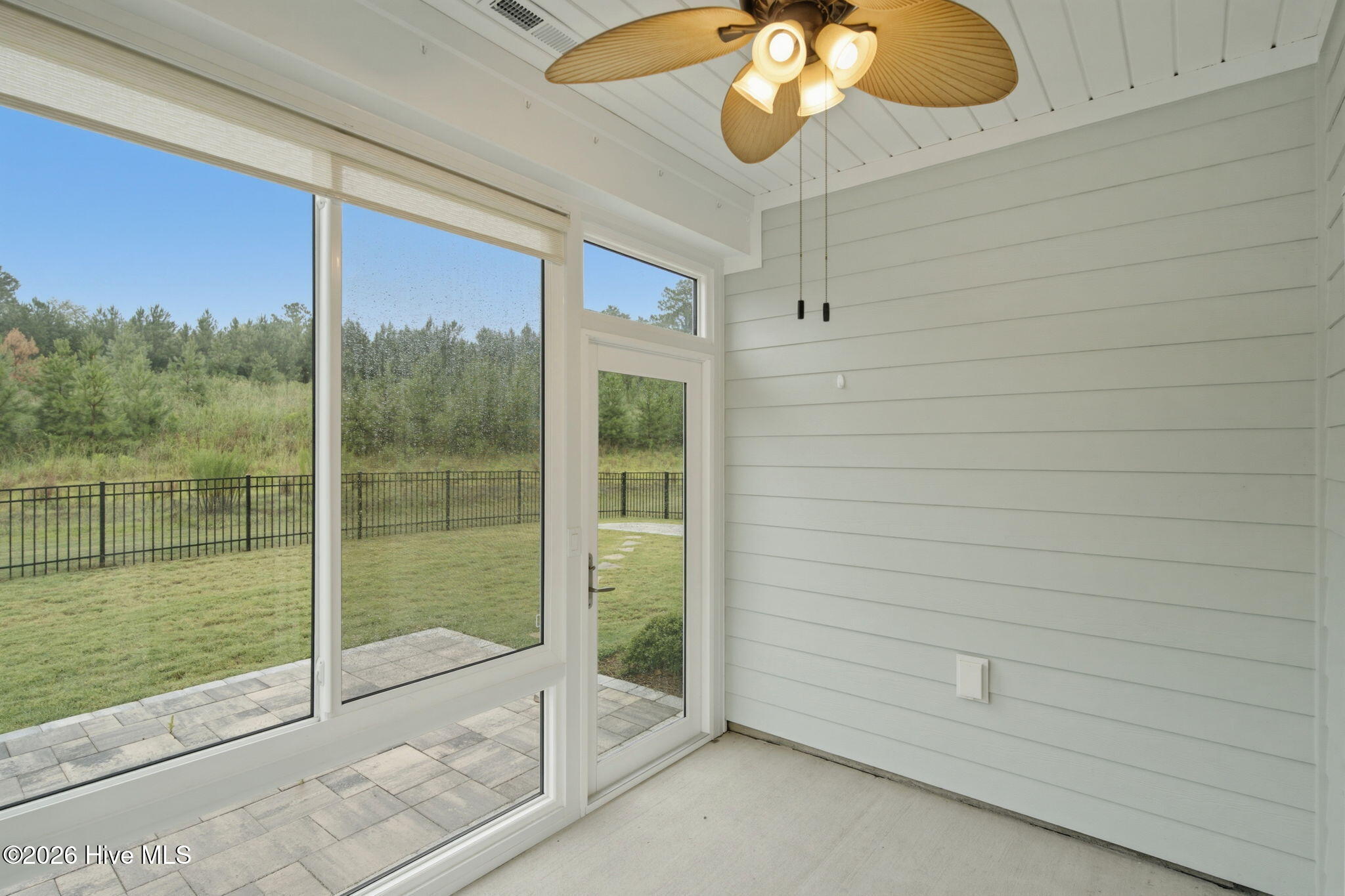 3113 Lochgreen Circle
