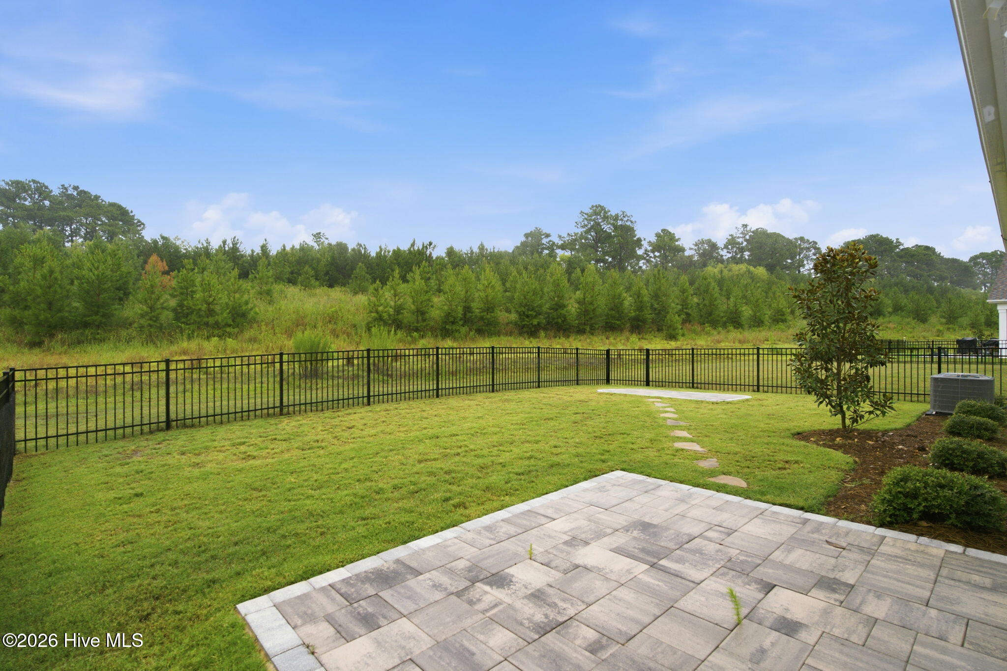 3113 Lochgreen Circle