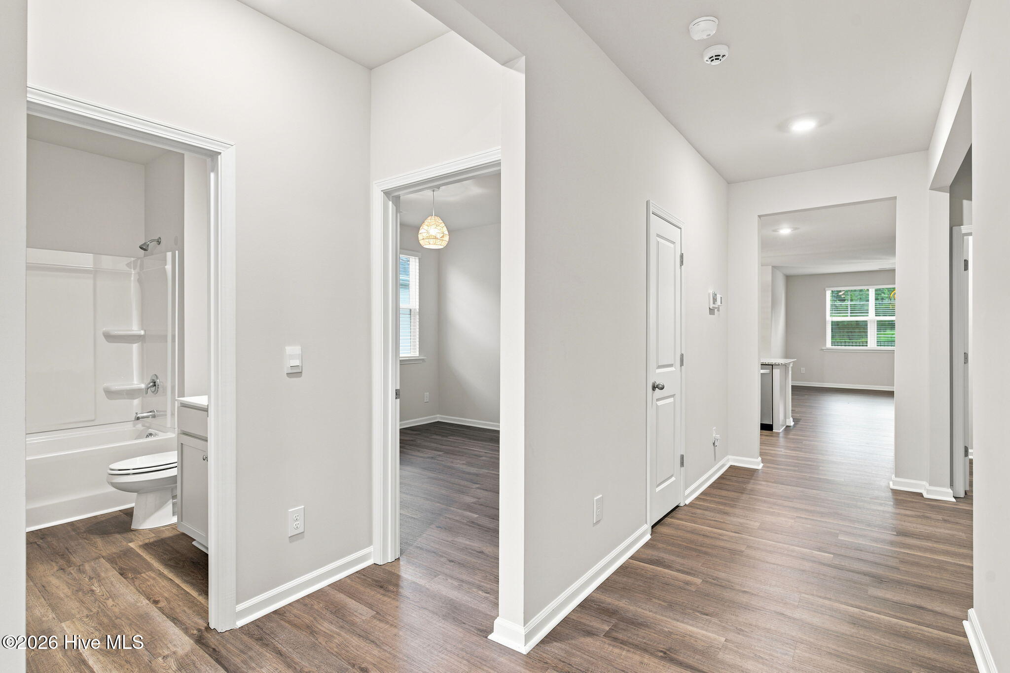 3113 Lochgreen Circle