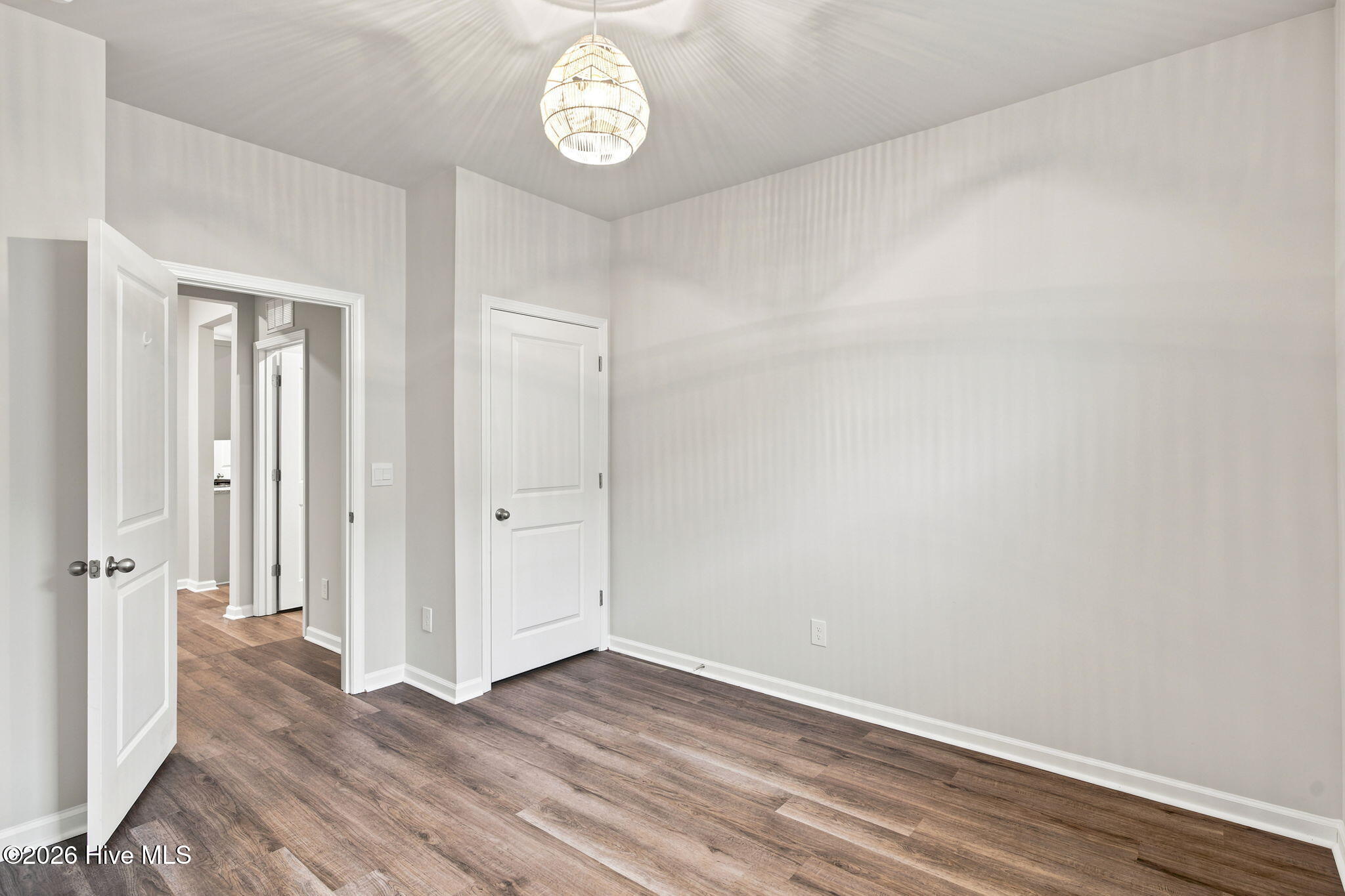 3113 Lochgreen Circle