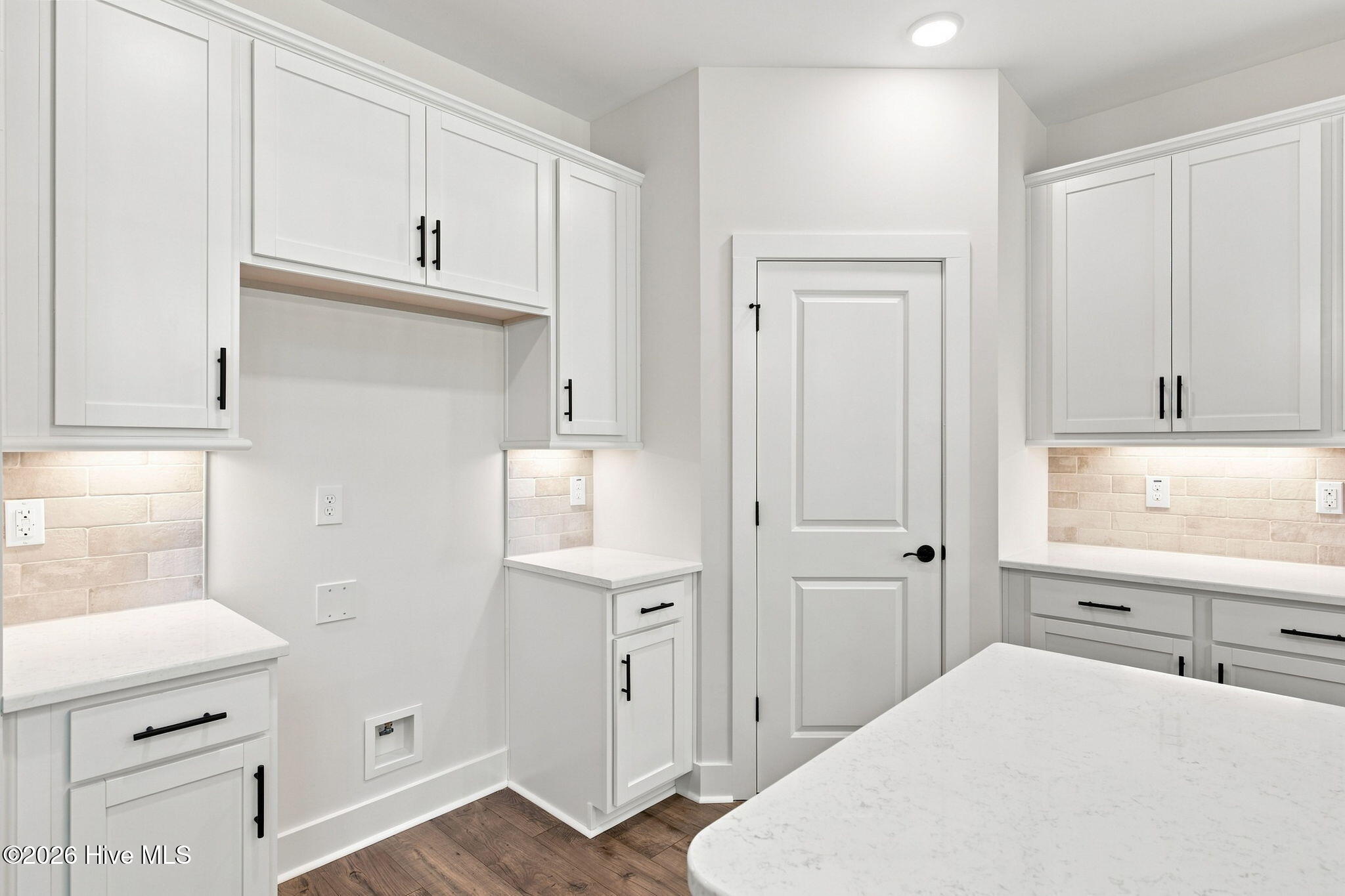 2395 Sunset Harbor Road SE