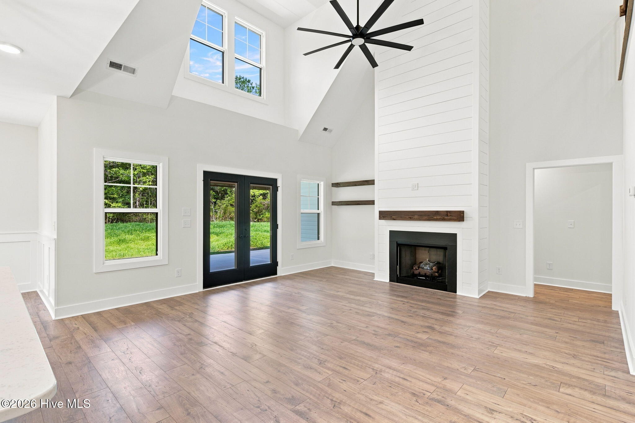 2395 Sunset Harbor Road SE