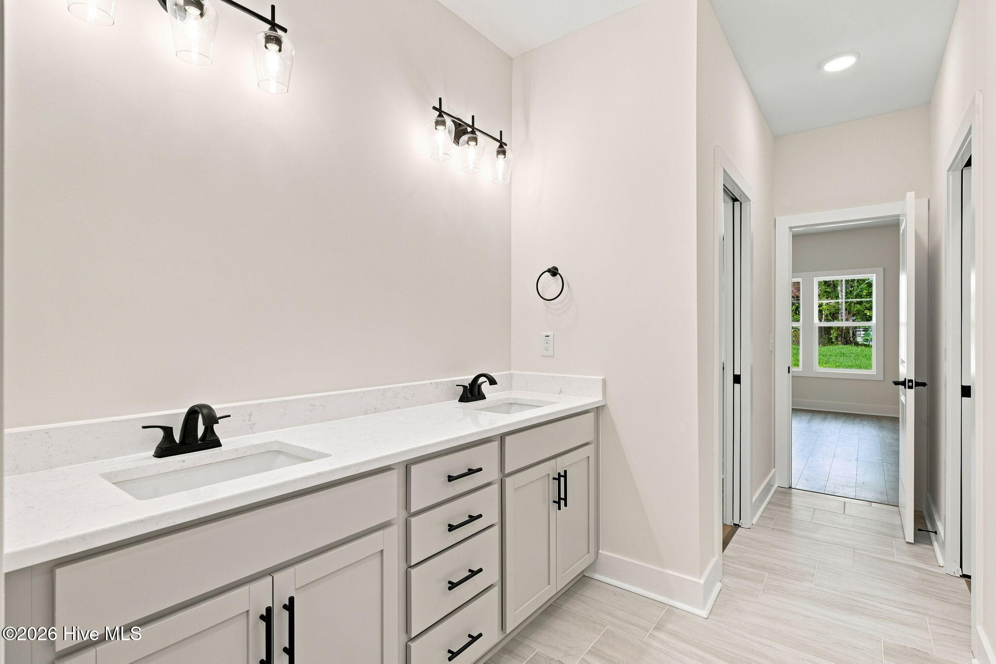2395 Sunset Harbor Road SE