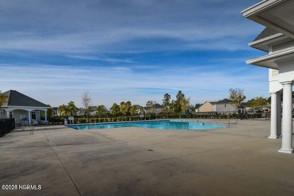 1040 Lanterns Lane