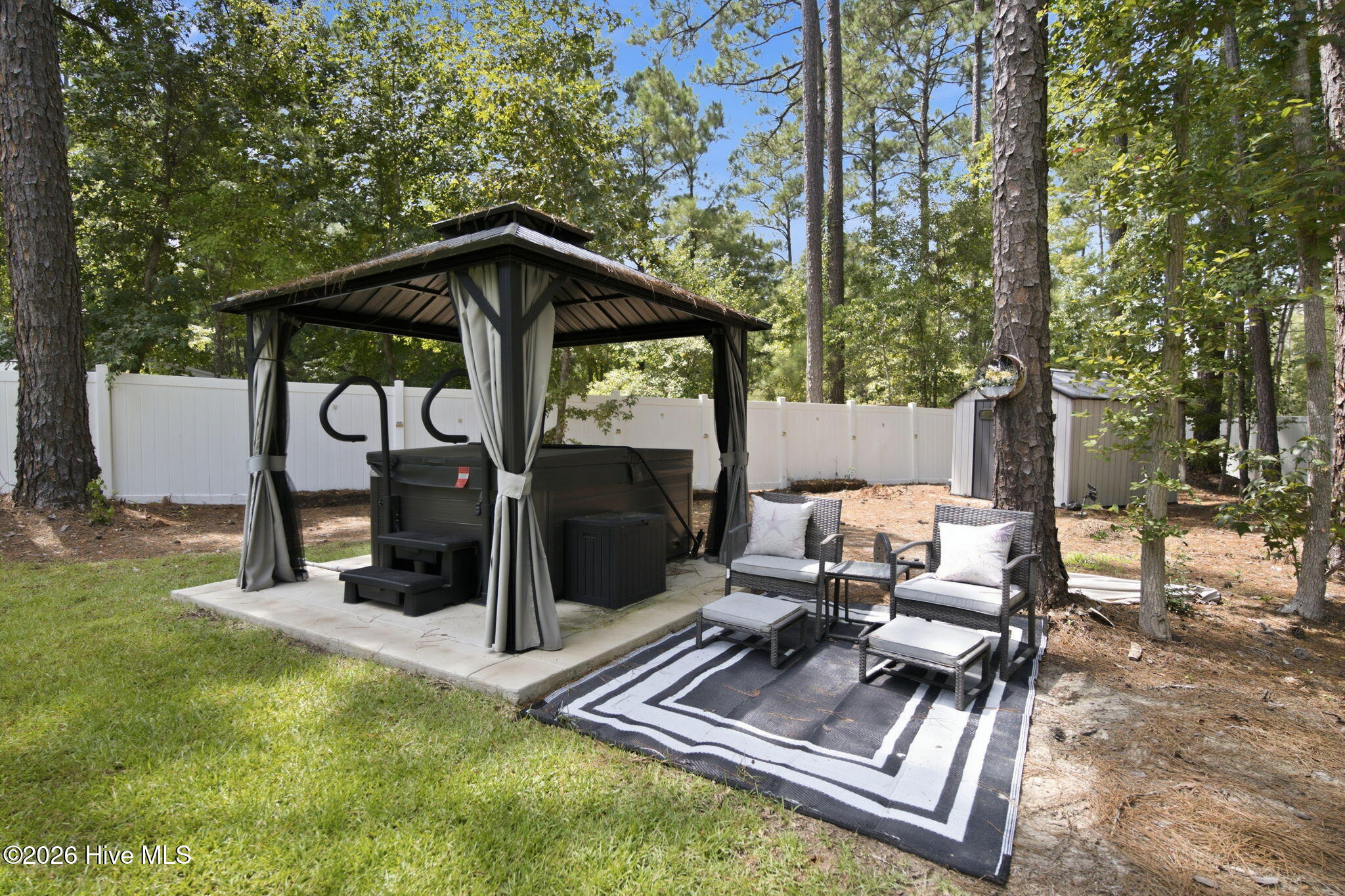 431 Sandlewood Drive NW