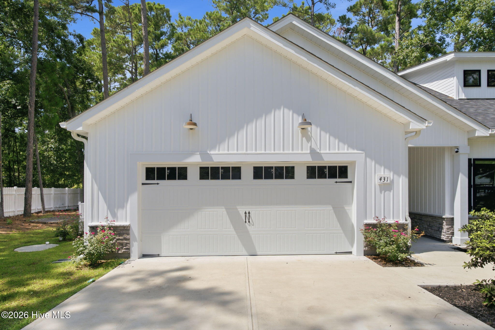 431 Sandlewood Drive NW