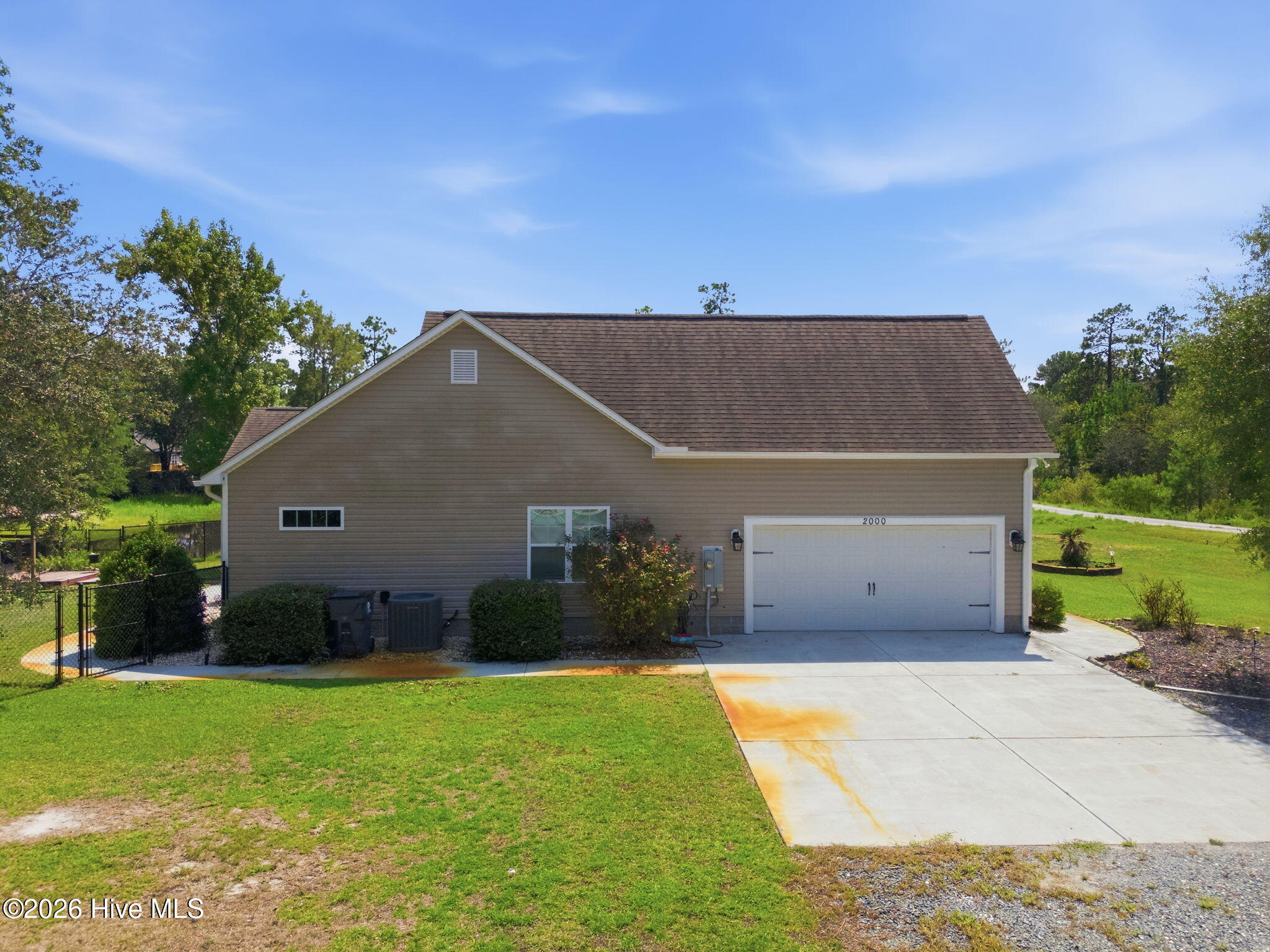 2000 Southport Lane