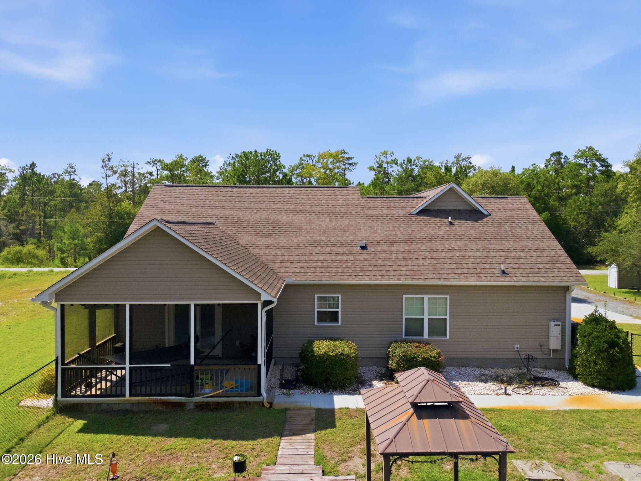 2000 Southport Lane