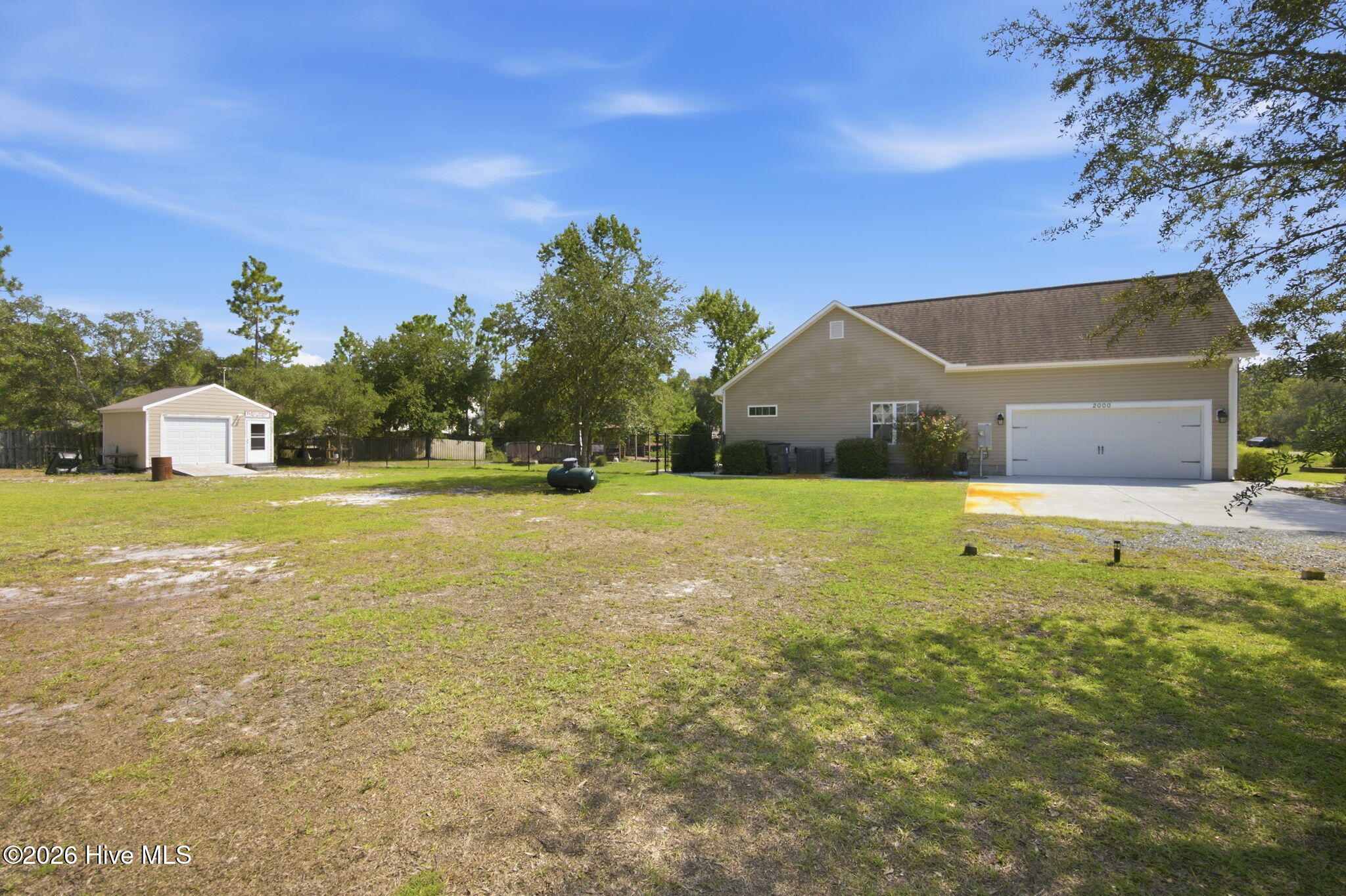 2000 Southport Lane