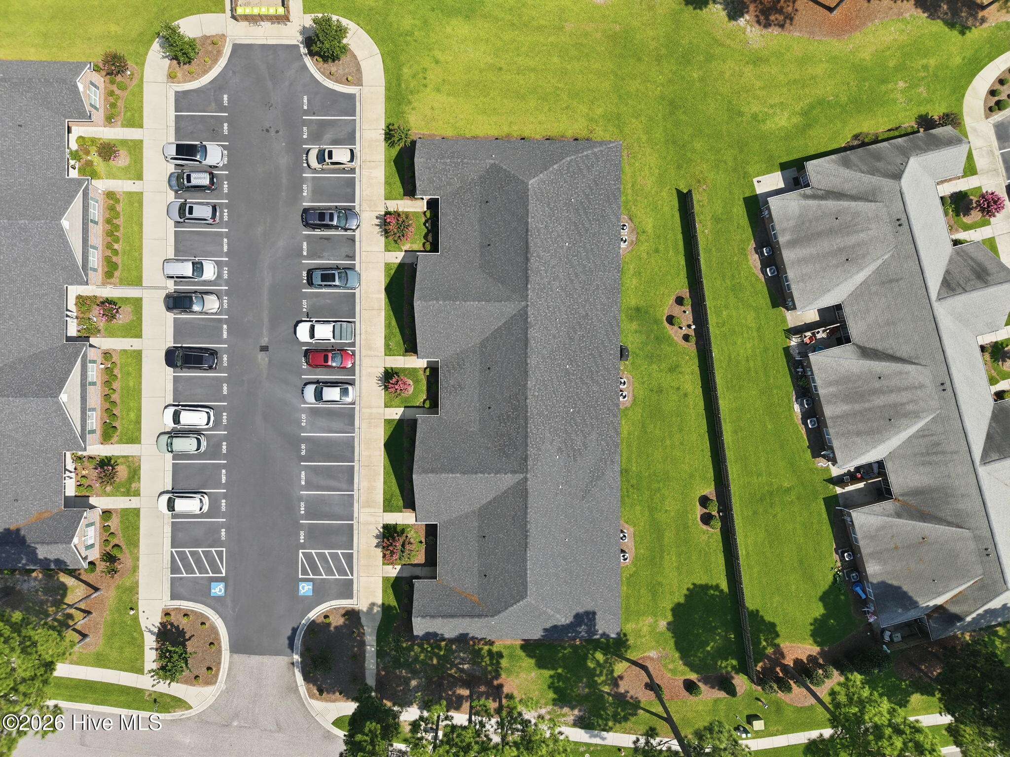 1074 Bridgeport Way