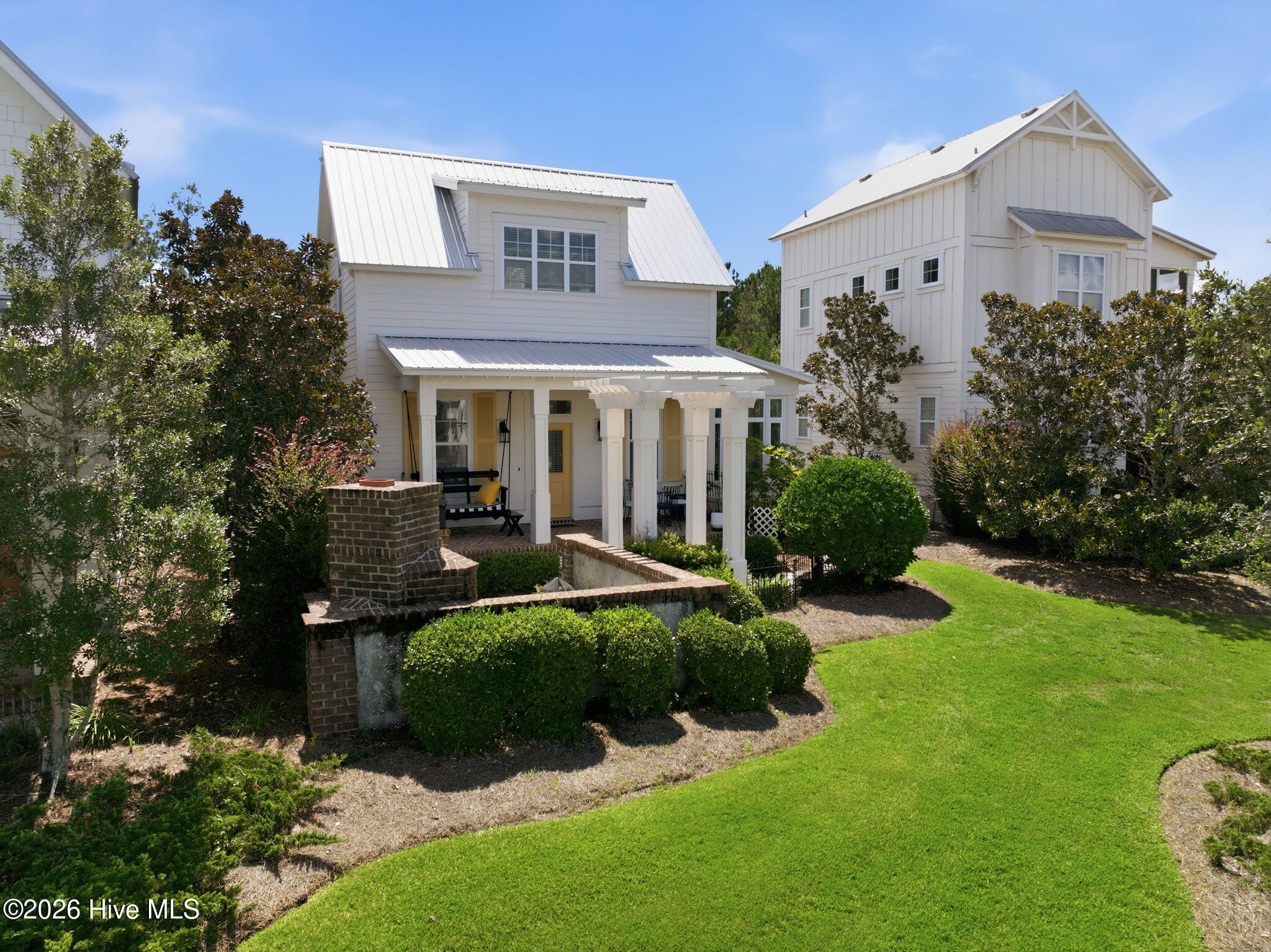 807 Meadowsweet Lane