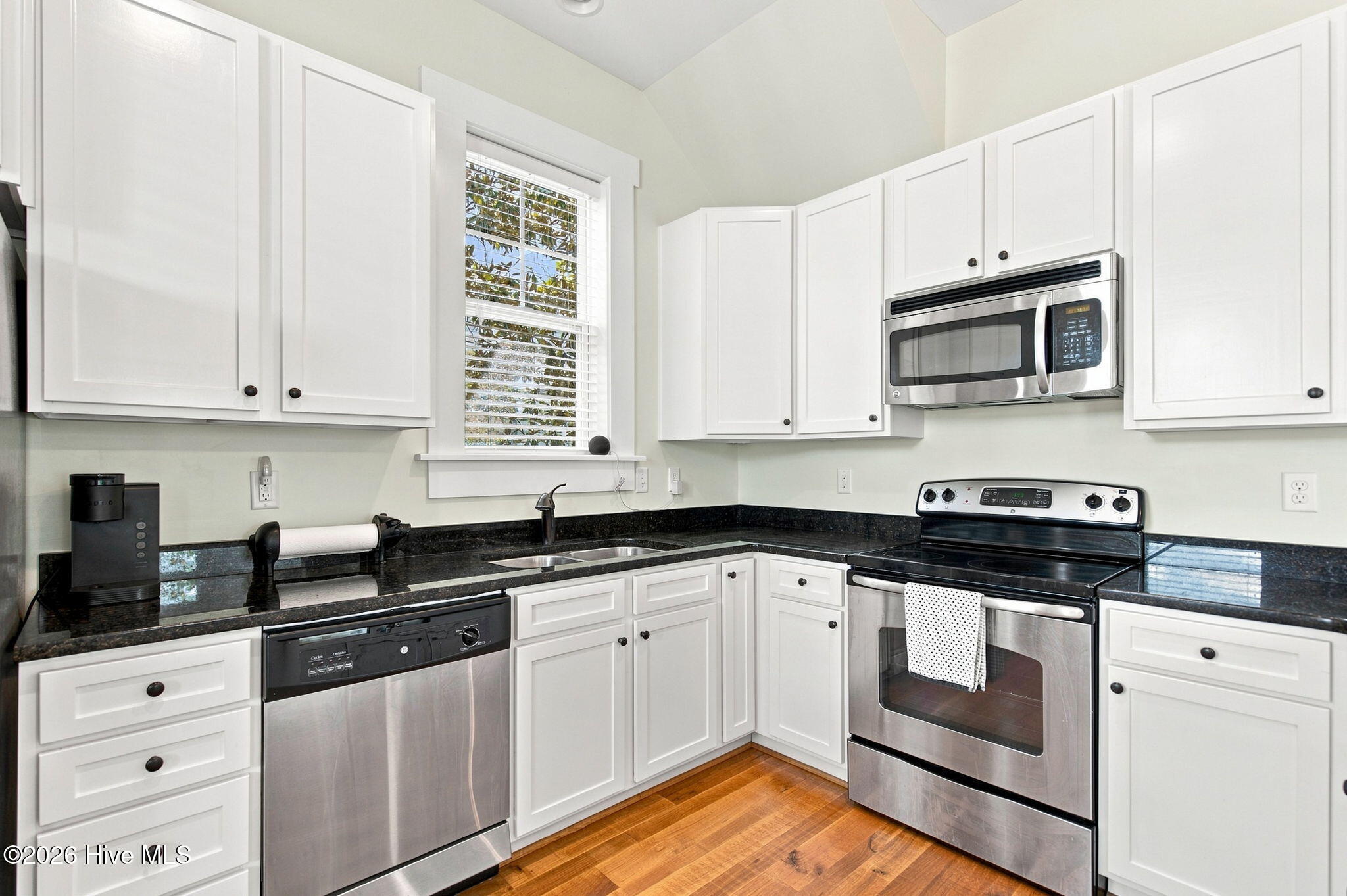807 Meadowsweet Lane