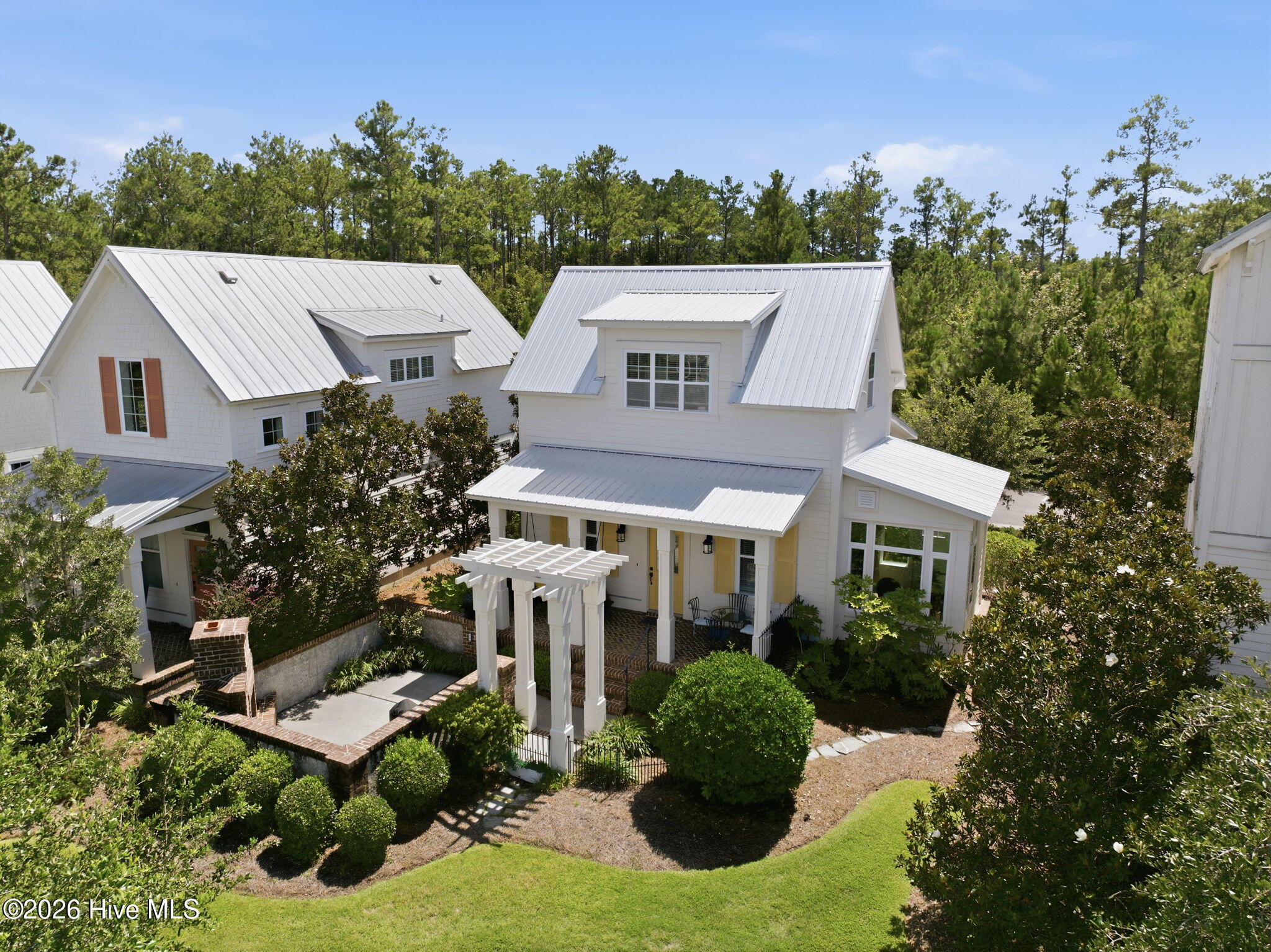 807 Meadowsweet Lane